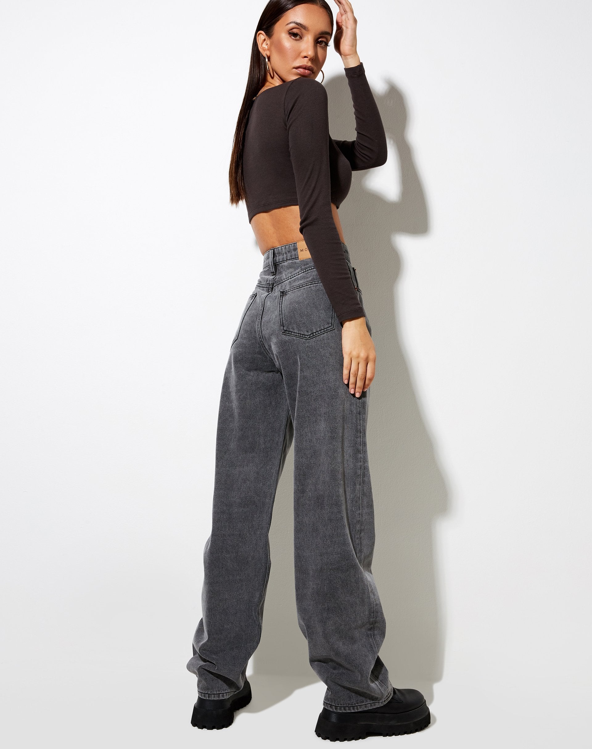 Bild von Ineke Crop Top In Rib Geschwärzt Perle