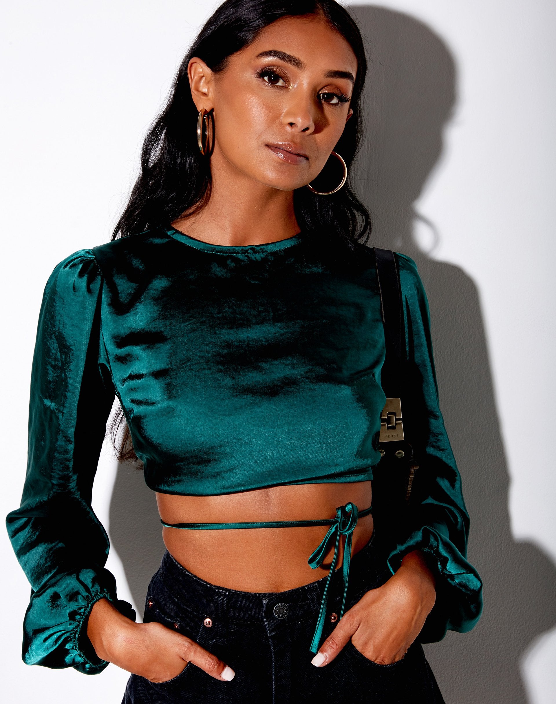 Image of Irisia Crop Top in Satin Waldgrün