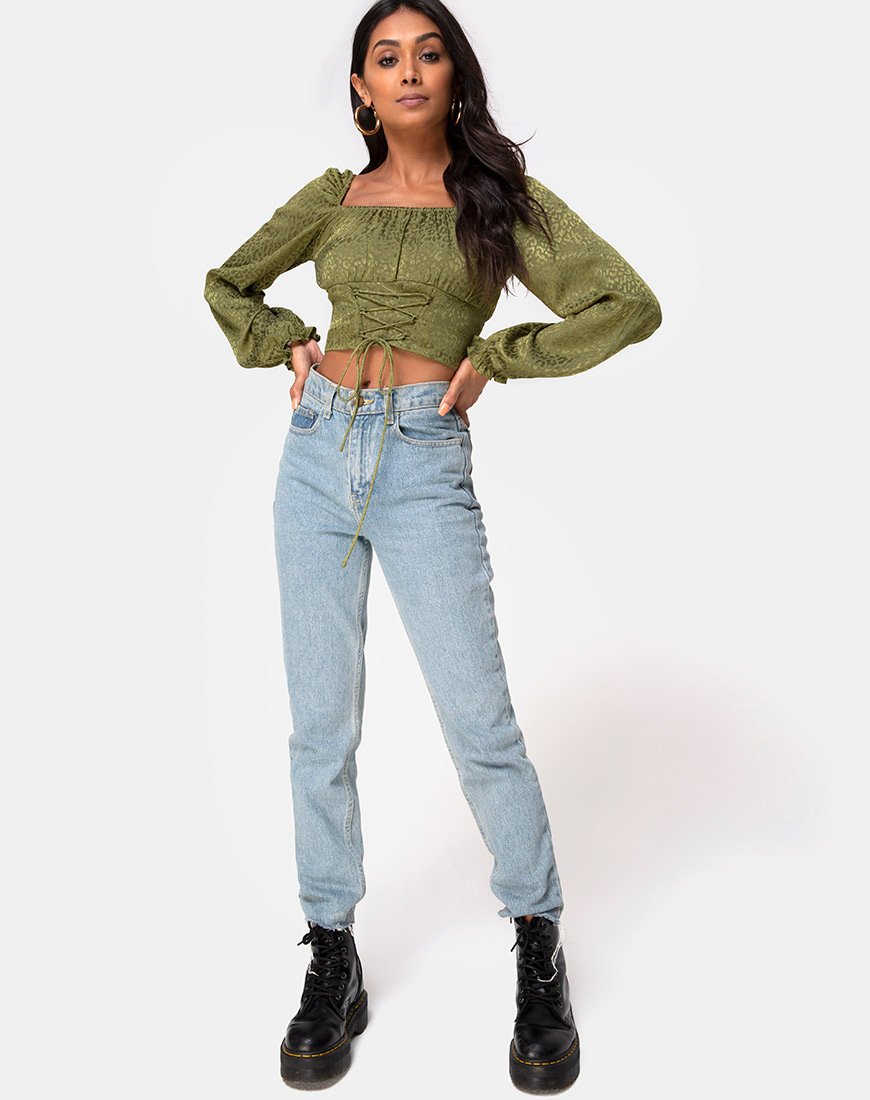 Bild von Iris Crop Top aus Satin Cheetah Khaki