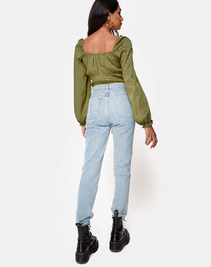 Bild von Iris Crop Top aus Satin Cheetah Khaki