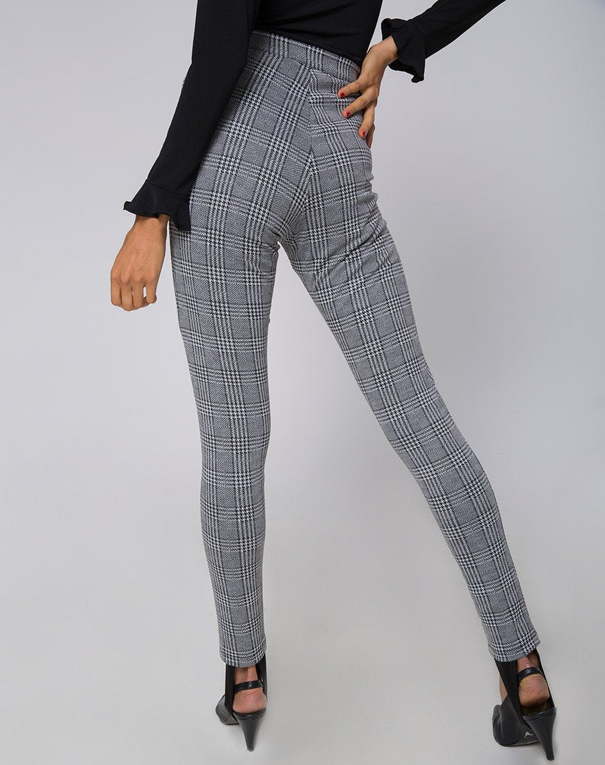 Image of Jada Hose in Charles Check Grau