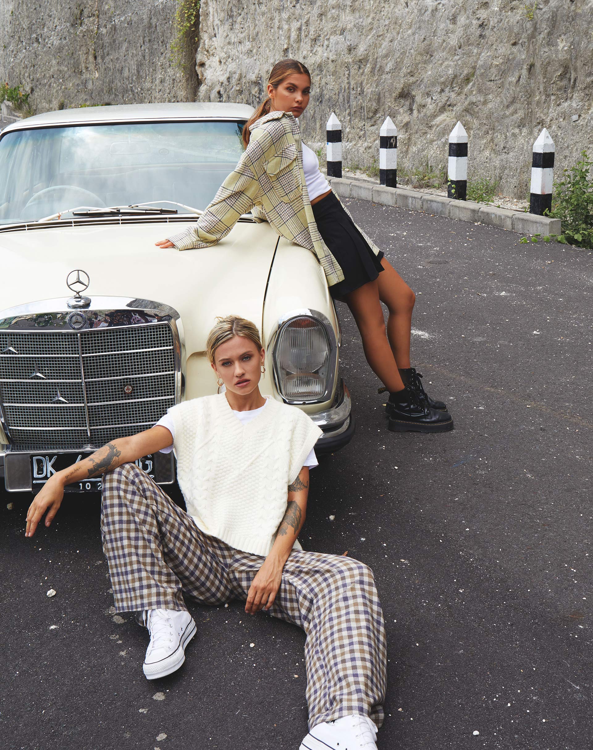 Bild von Yeva Hose in 40s Check Tan