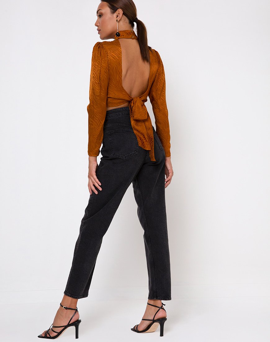 Bild von Jasty Crop Top aus Satin Zebra Golden Coral