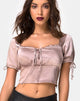 Image von Jene Top in Satin Nerz