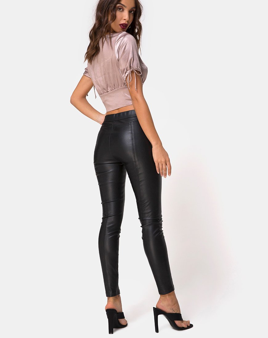 Image von Jene Top in Satin Nerz