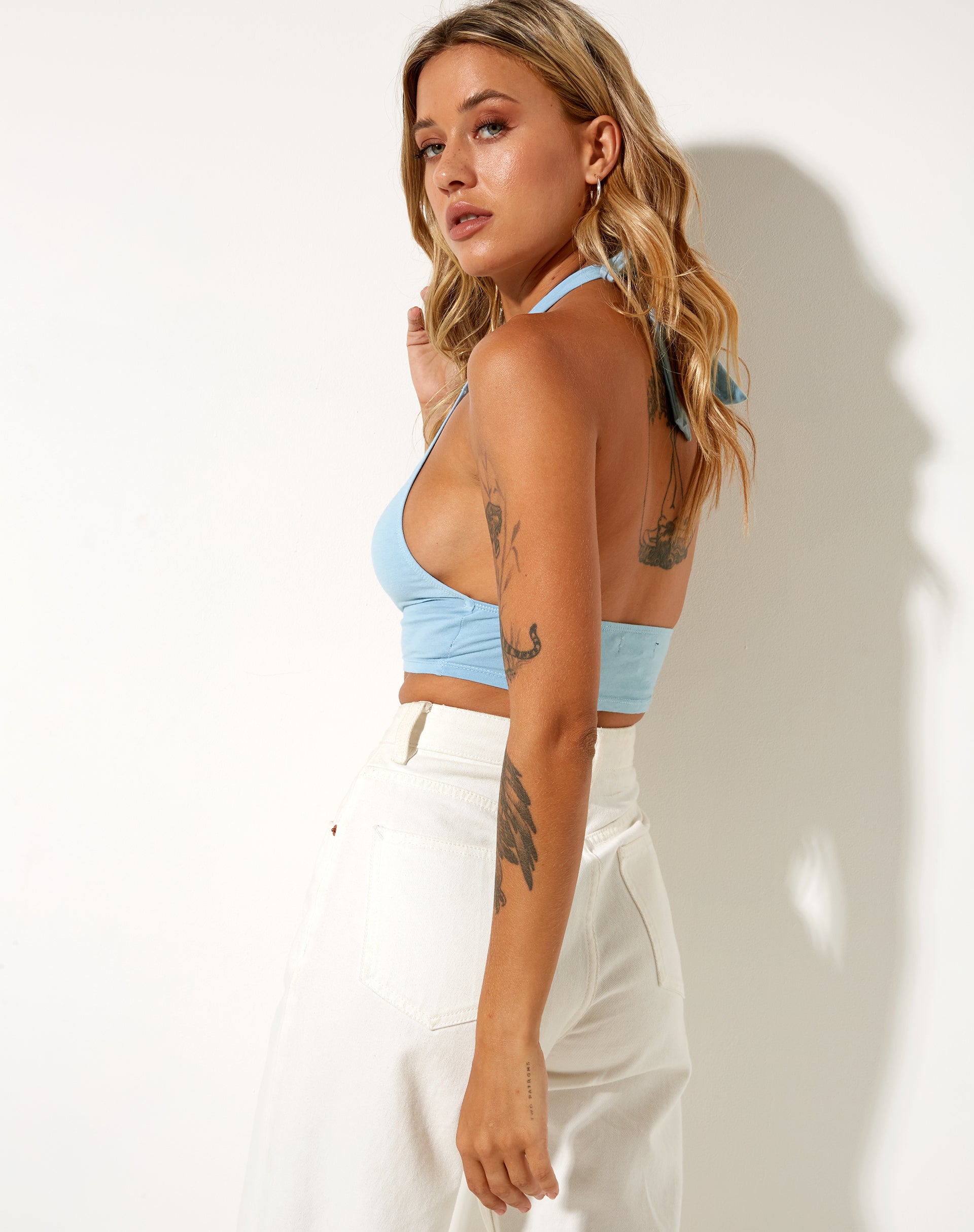 Bild von Jica Crop Top in Nantucket Blau