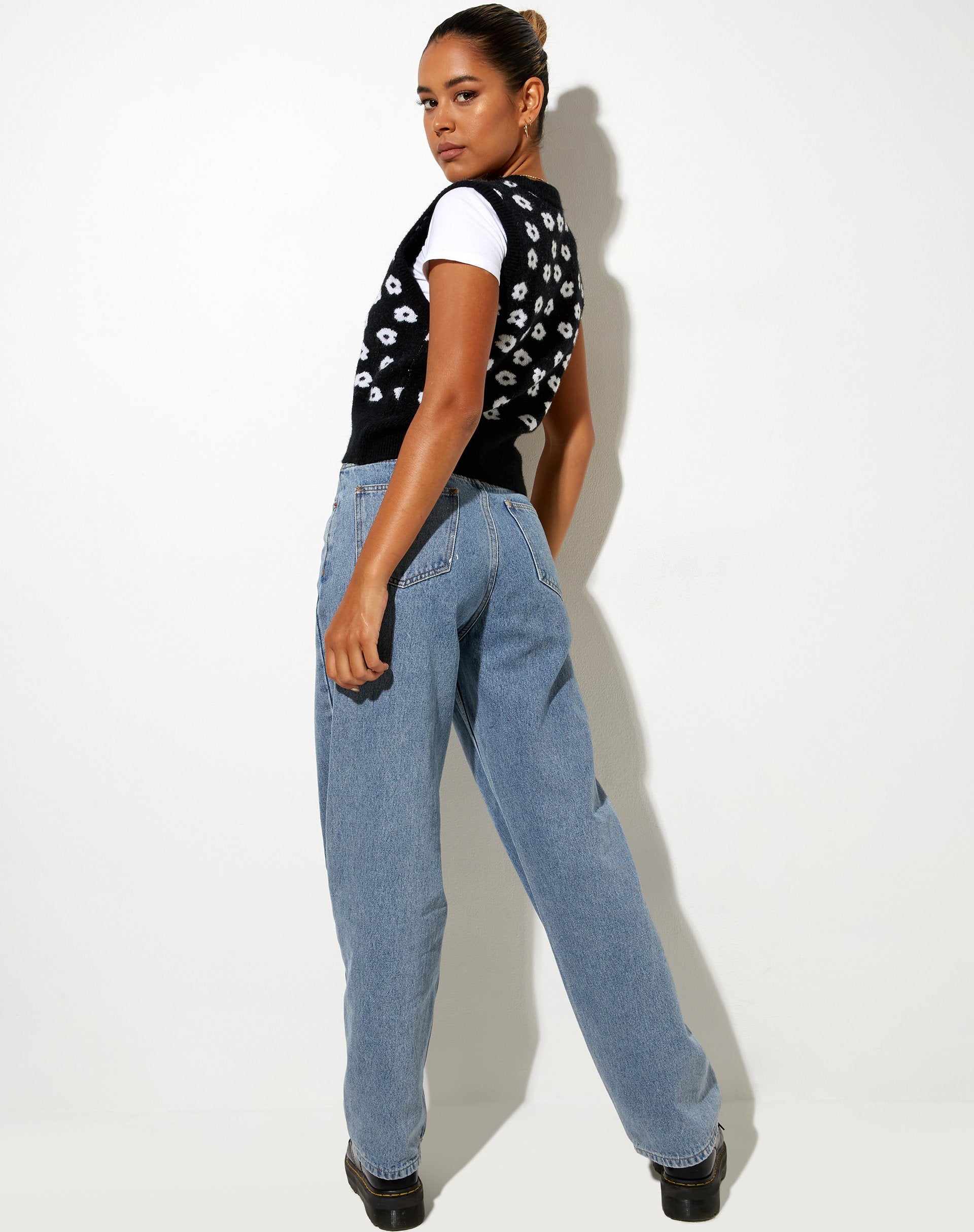 Bild von Joker Vest Top in Knit Black Daisy White