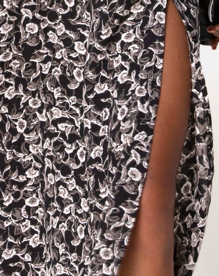 Image of Kaoya Midikleid in Wild Tulip Schwarz