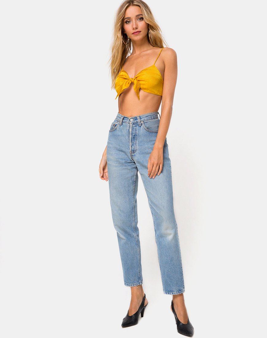 Image von Kasen Bralet in Satin Senf