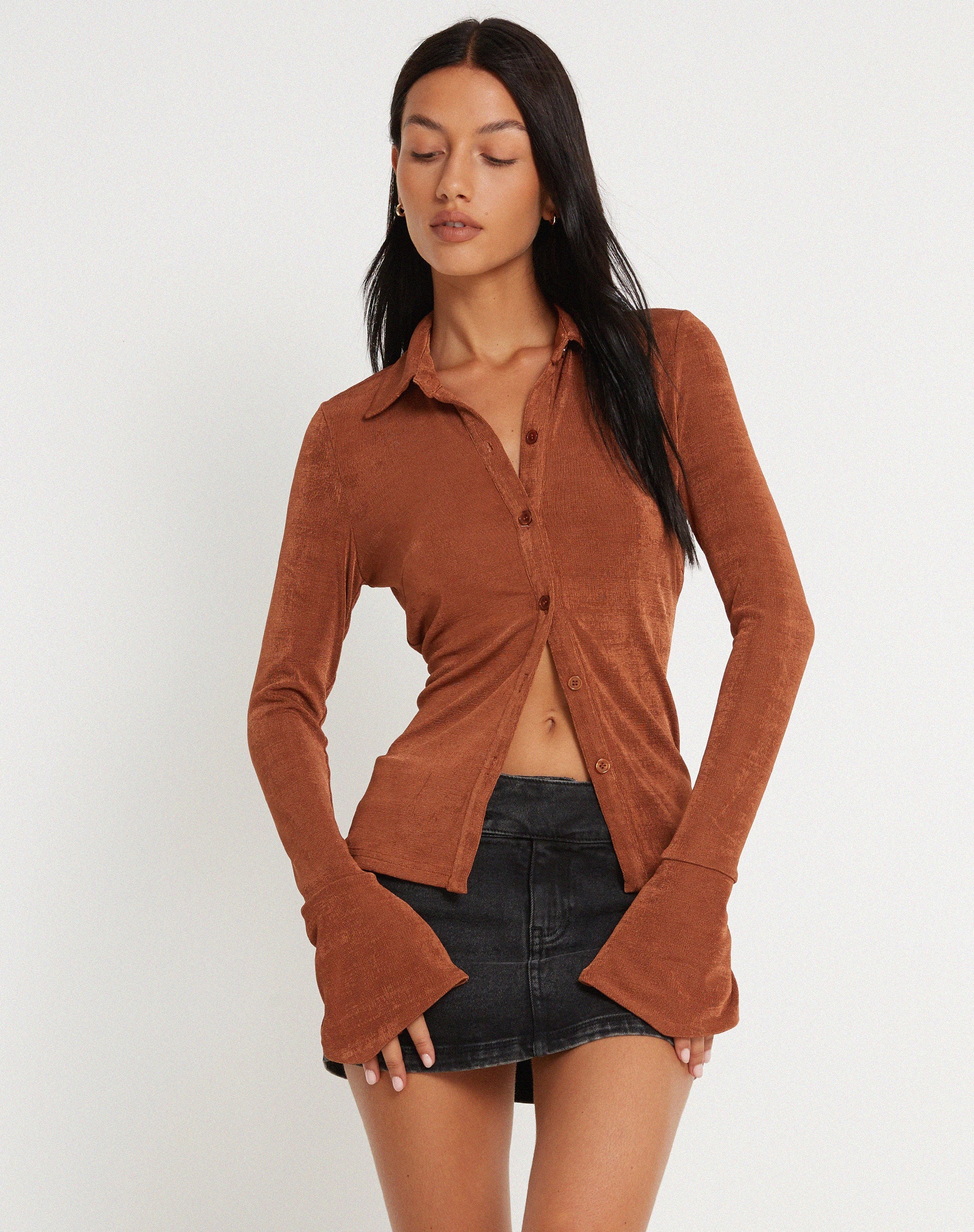 Bild von Keani Shirt in Bronze