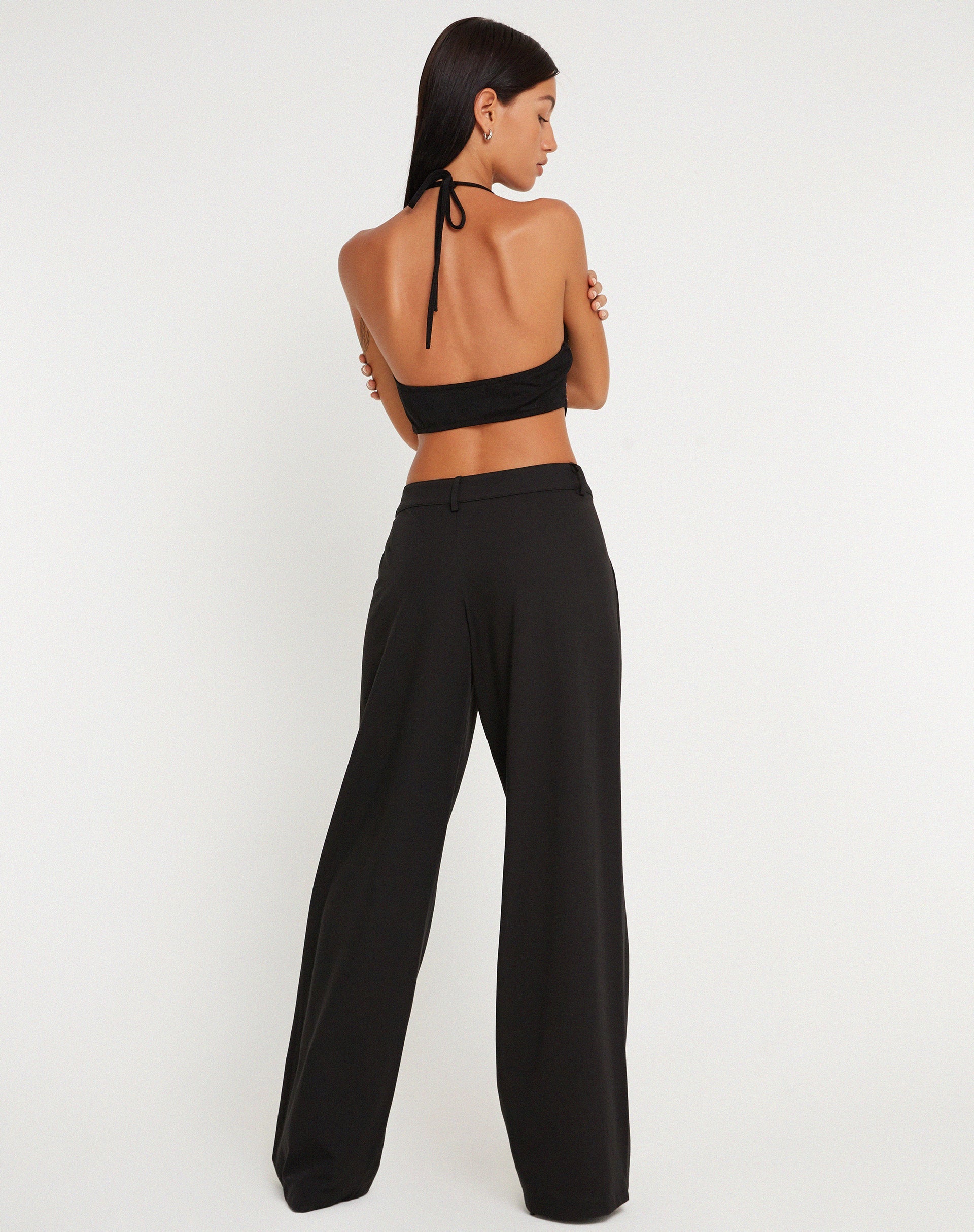 Bild von Ketida Neckholder Crop Top in Schwarz Diamante