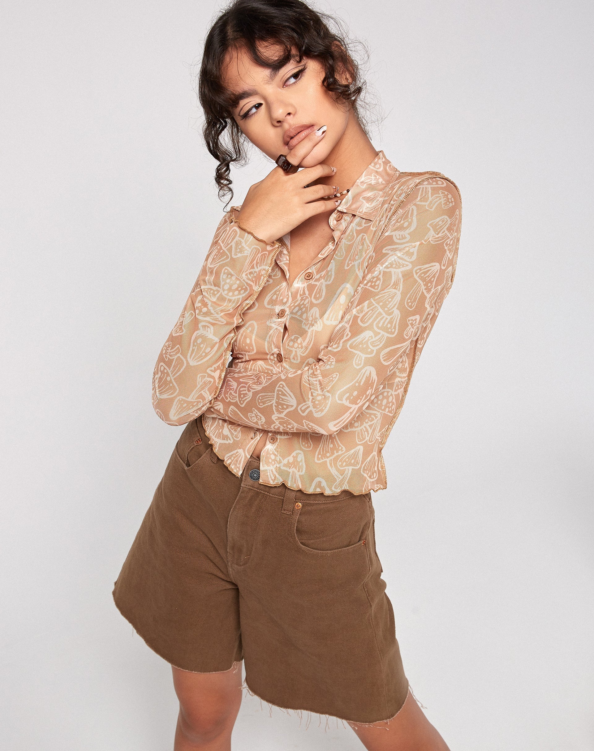 Bild von Keyla Shirt in Tan Mushroom