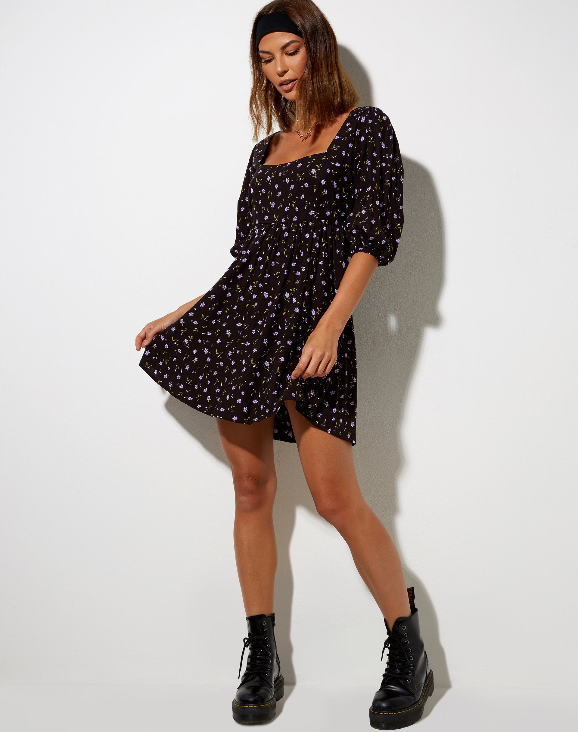 Bild von Kezie Skaterkleid in Pretty Petal Kaffee und Lila
