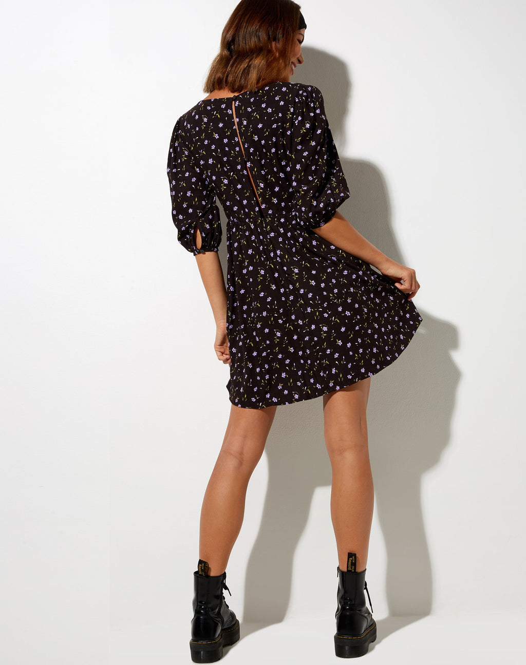 Kezie Skaterkleid in Pretty Petal Kaffee und Lila