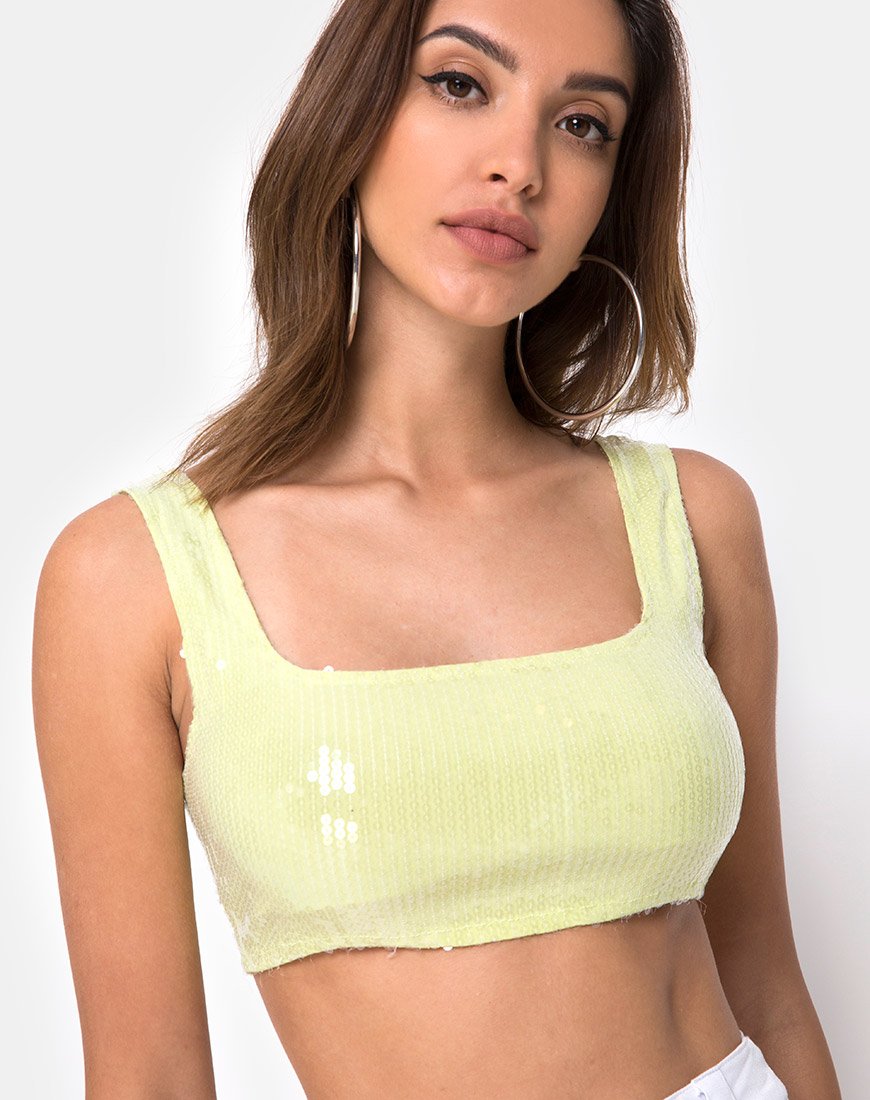 Kim Crop Top in Pistazie mit durchsichtigem Paillettenbesatz