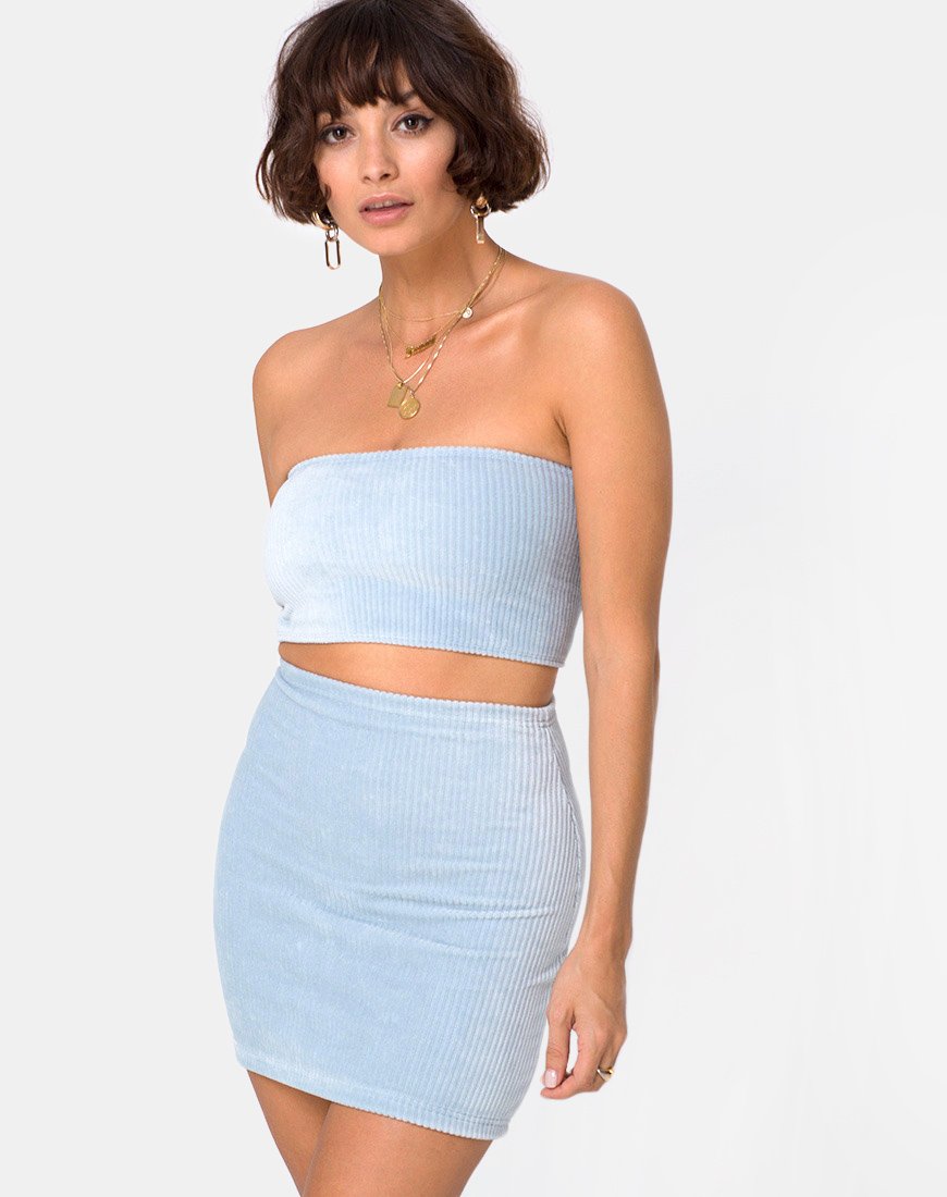 Kimmy Minirock aus flauschigem Strick in Babyblau