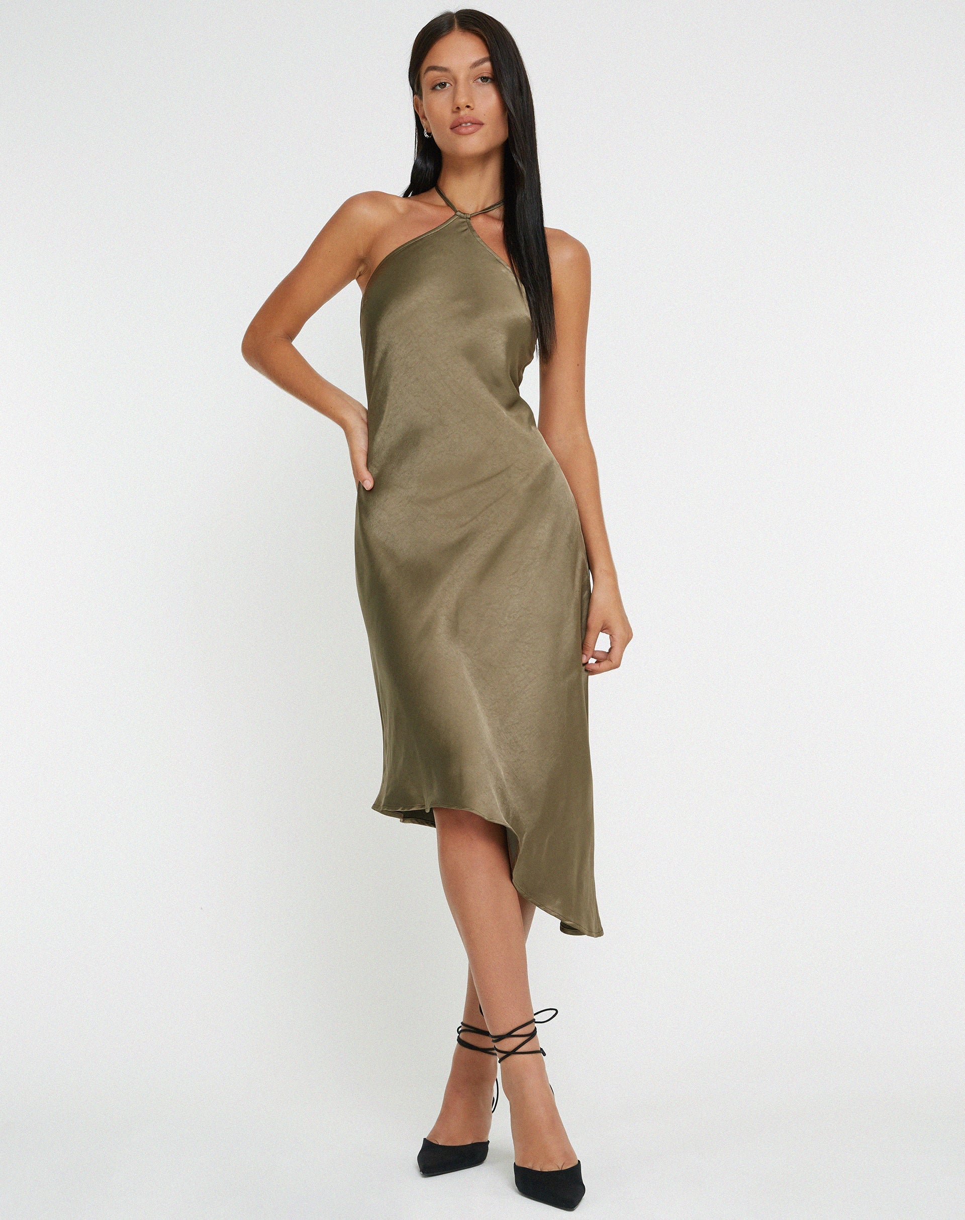 Abbildung: Kimora Midikleid aus Satin in Dunkel-Olive