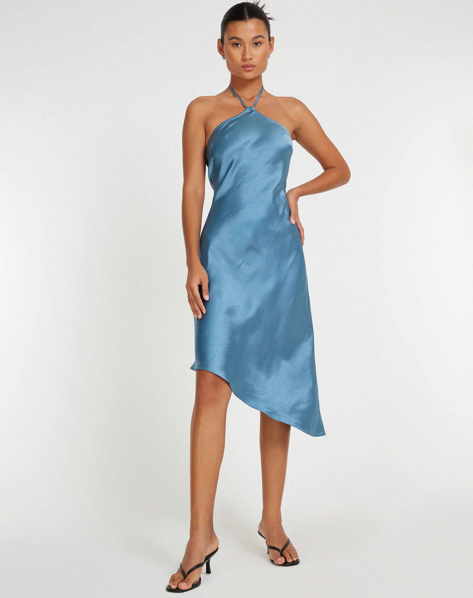 Bild von Kimora Midikleid in Satin Schiefer