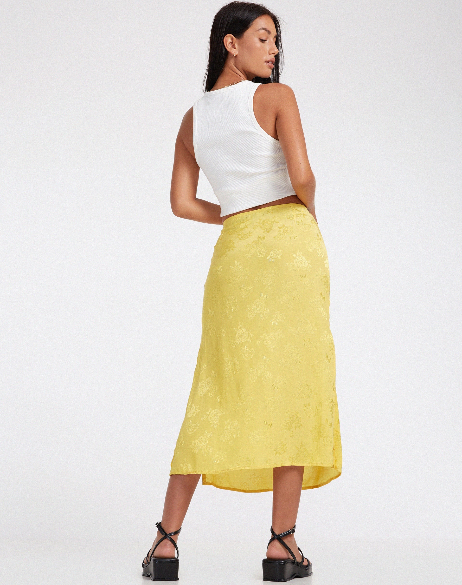 Abbildung des Kindra Midirocks aus Satin Rose Sunshine Yellow