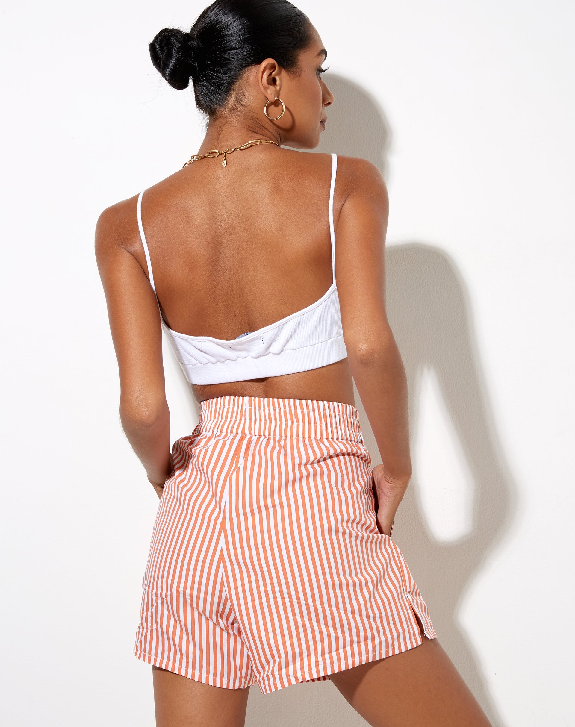 Bild von Lala Short in Vertikalstreifen Orange