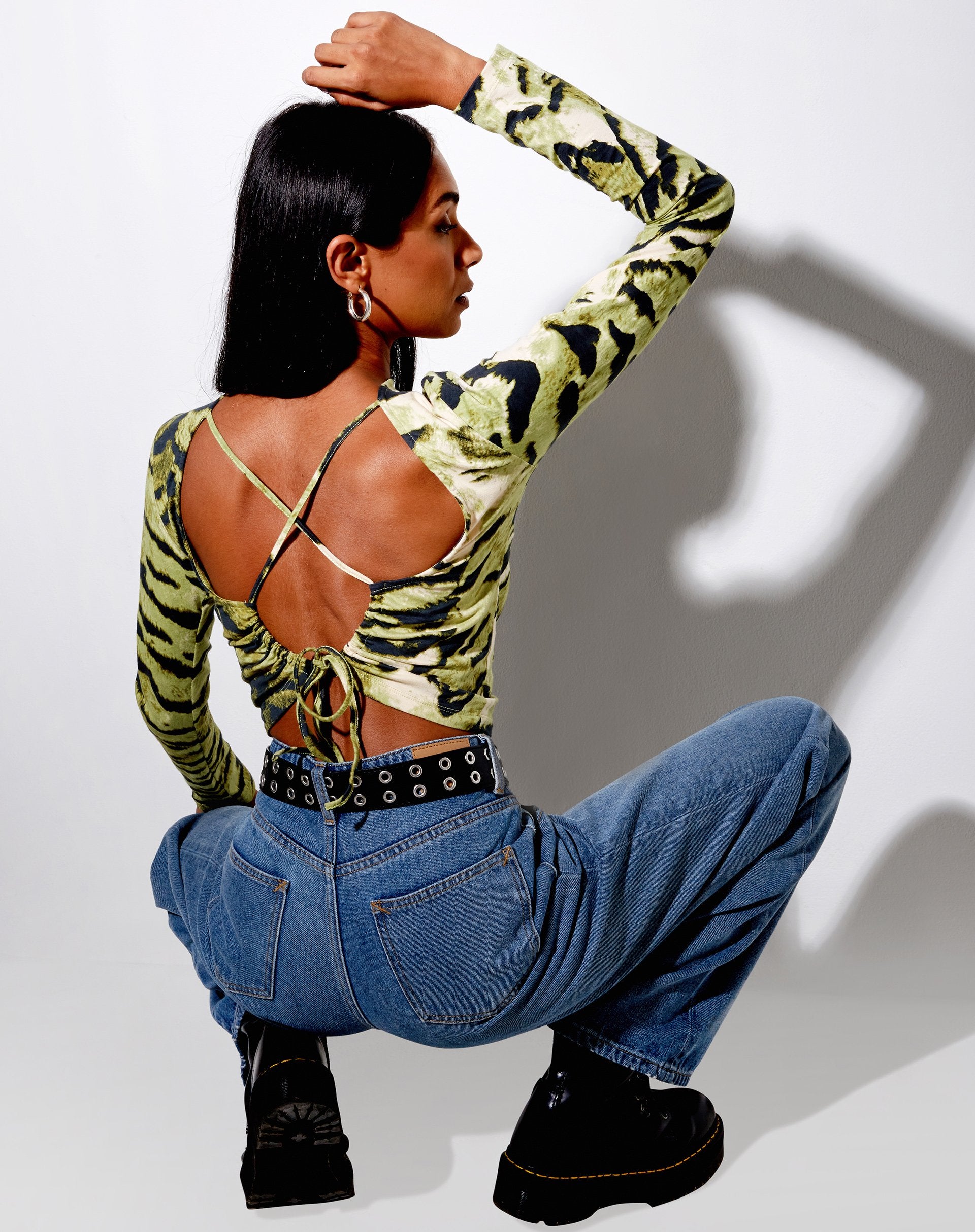 Bild von Lali Crop Top in Tiger Full Khaki
