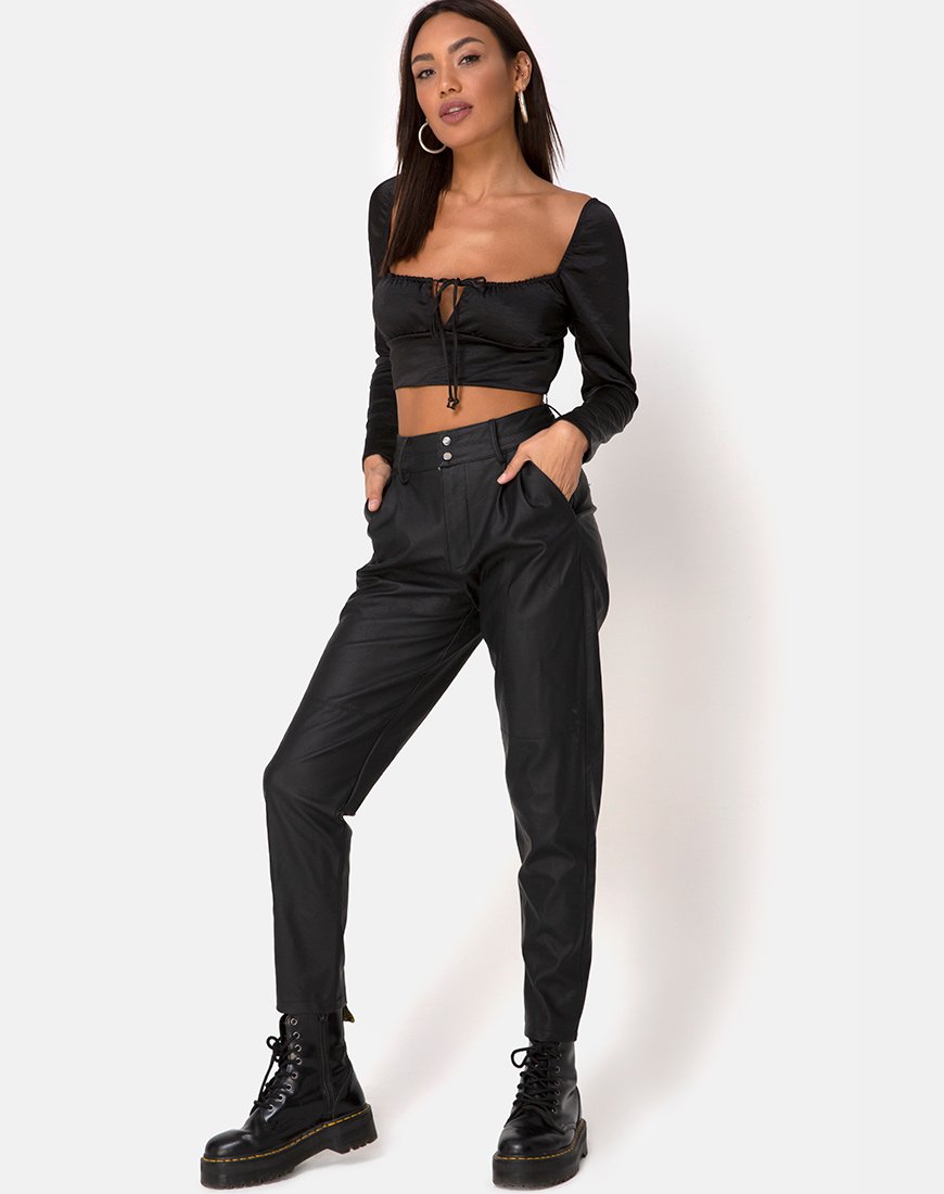 Image of Laman Crop Top aus Satin Schwarz