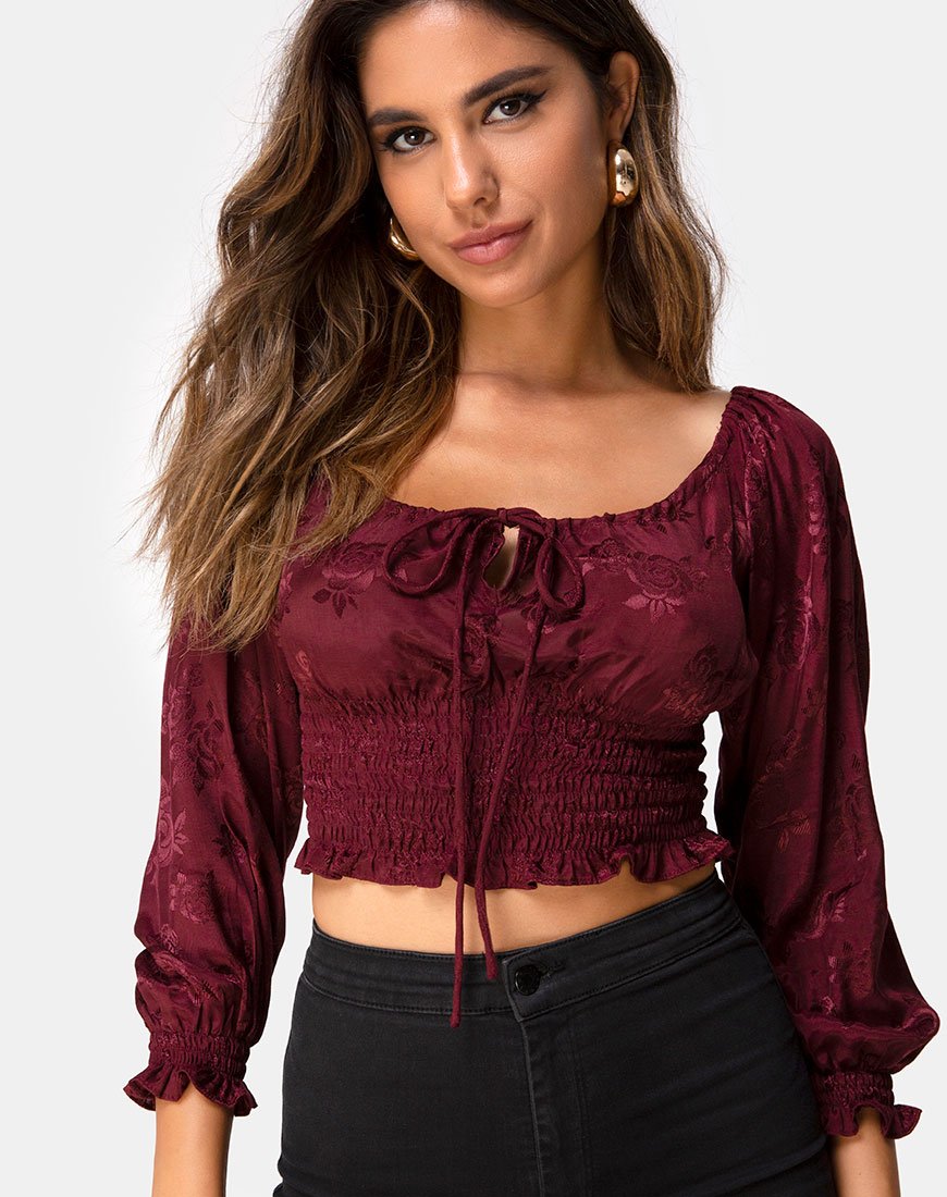 Bild von Lancer Crop Top in Satin Rose Burgundy