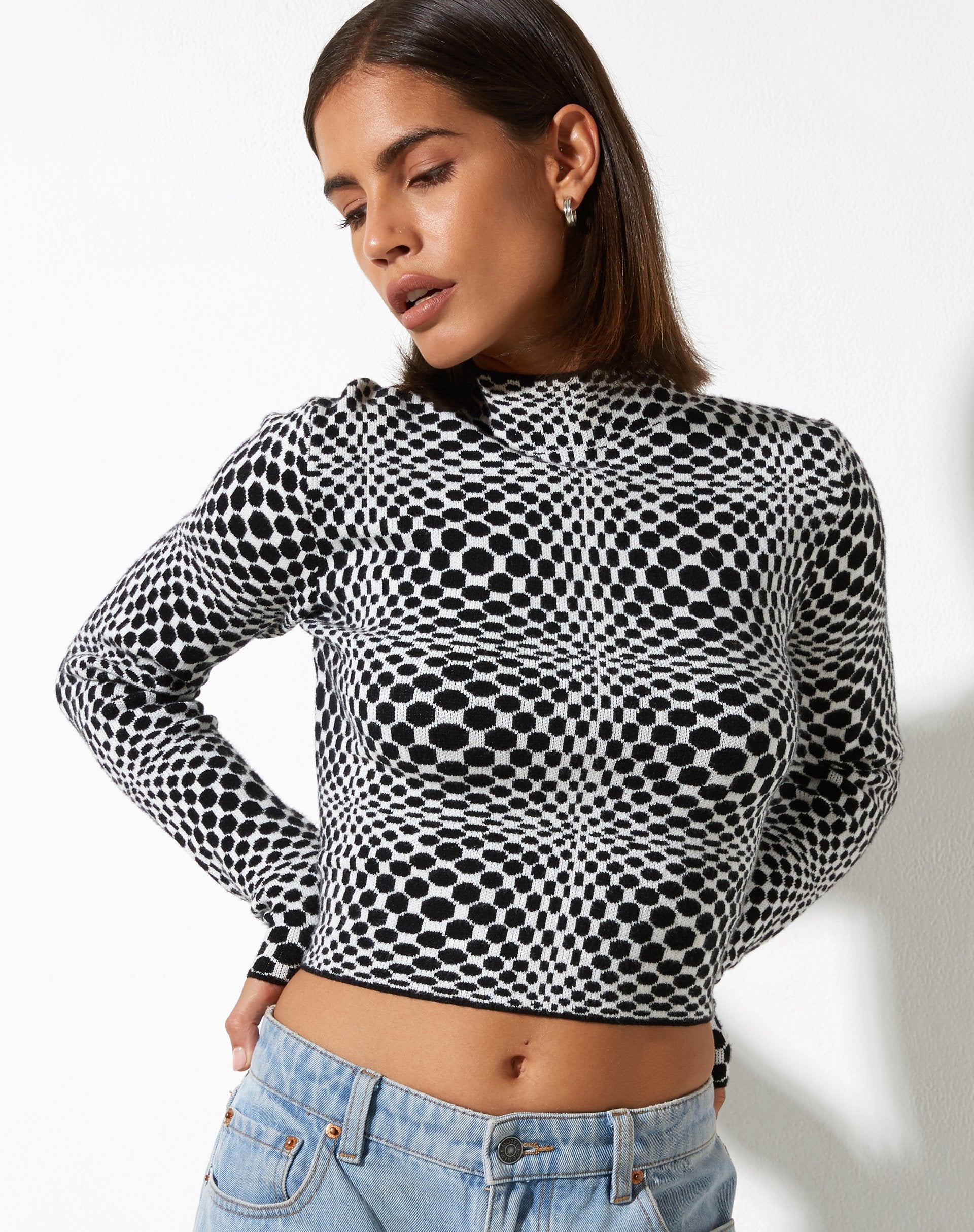Image of Laria Top in Monochrom-Optik Quadratisch Schwarz und Weiß