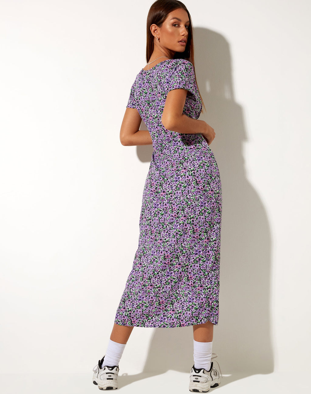 Larin Midikleid in Fliederblüte