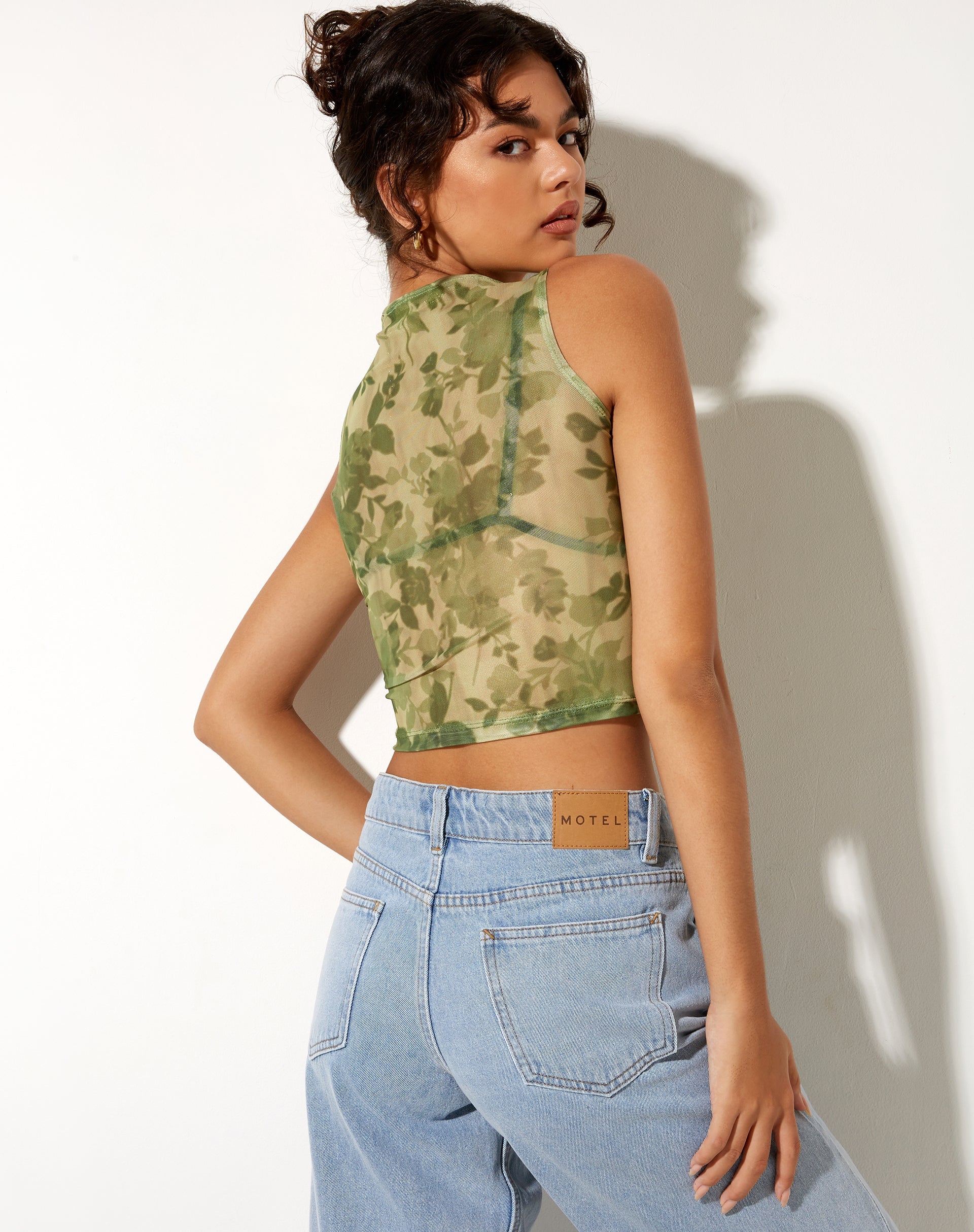 Bild von Lasa Vest Top in Blurred Floral