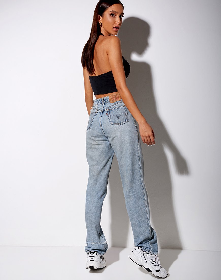 Bild von Lean Crop Top in Schwarz Cherry Embro