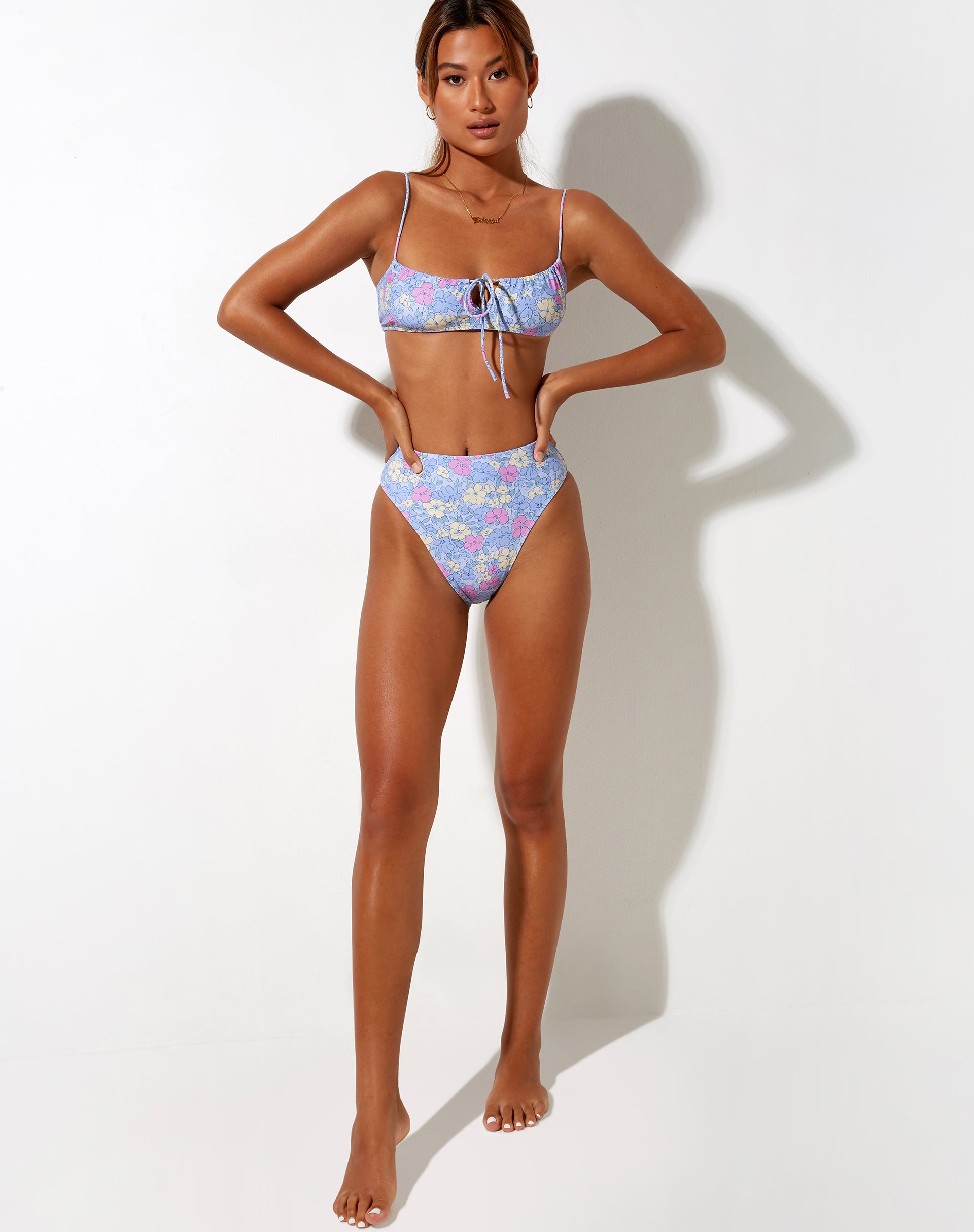 Bild von LIANA BIKINI TOP WASHED OUT PASTEL FLORAL