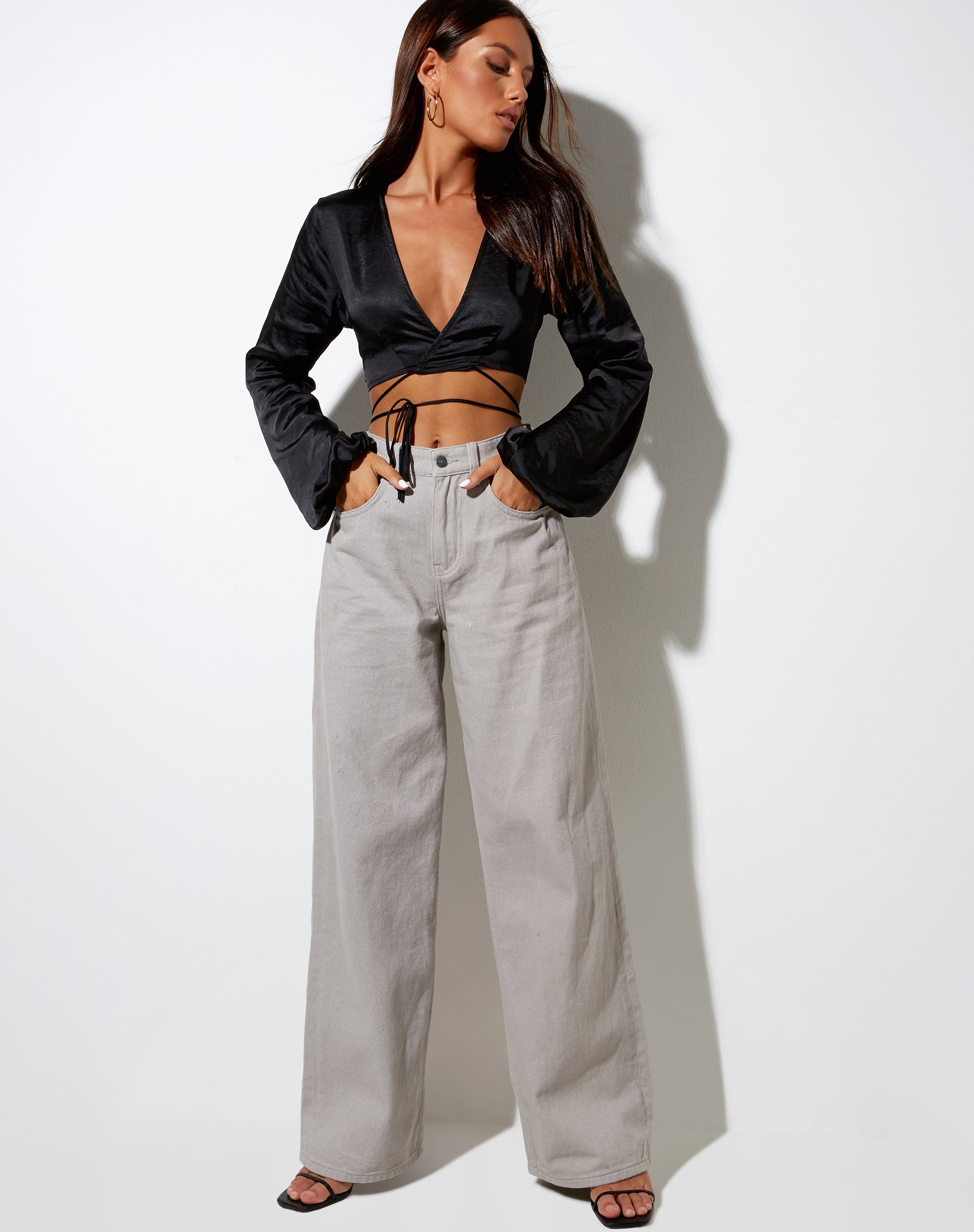 Bild von Liva Top in Satin Black