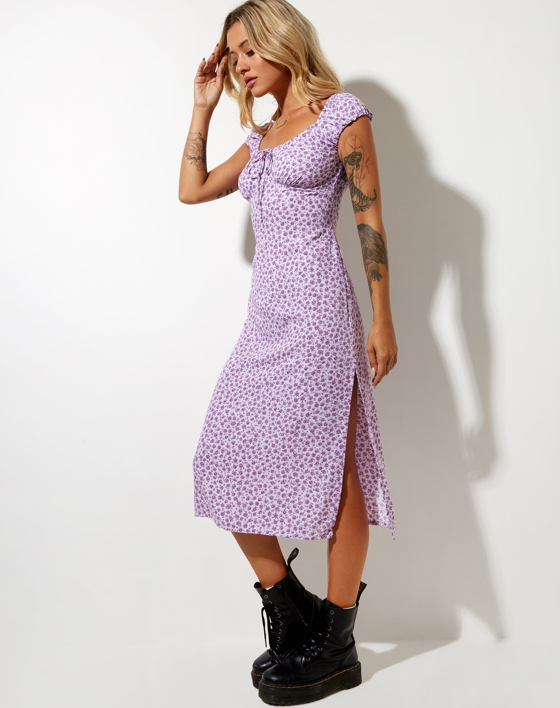 Image of Lona Midikleid in Ditsy Rose Flieder
