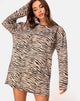 Bild von Lotsun Pullover Kleid in 90s Zebra Taupe