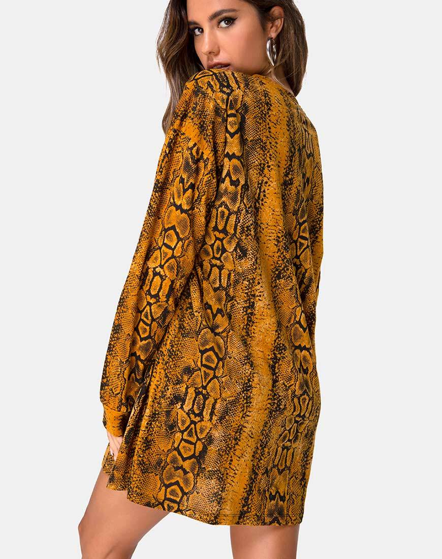 Lotsun Pullover Kleid in Snake Mustard