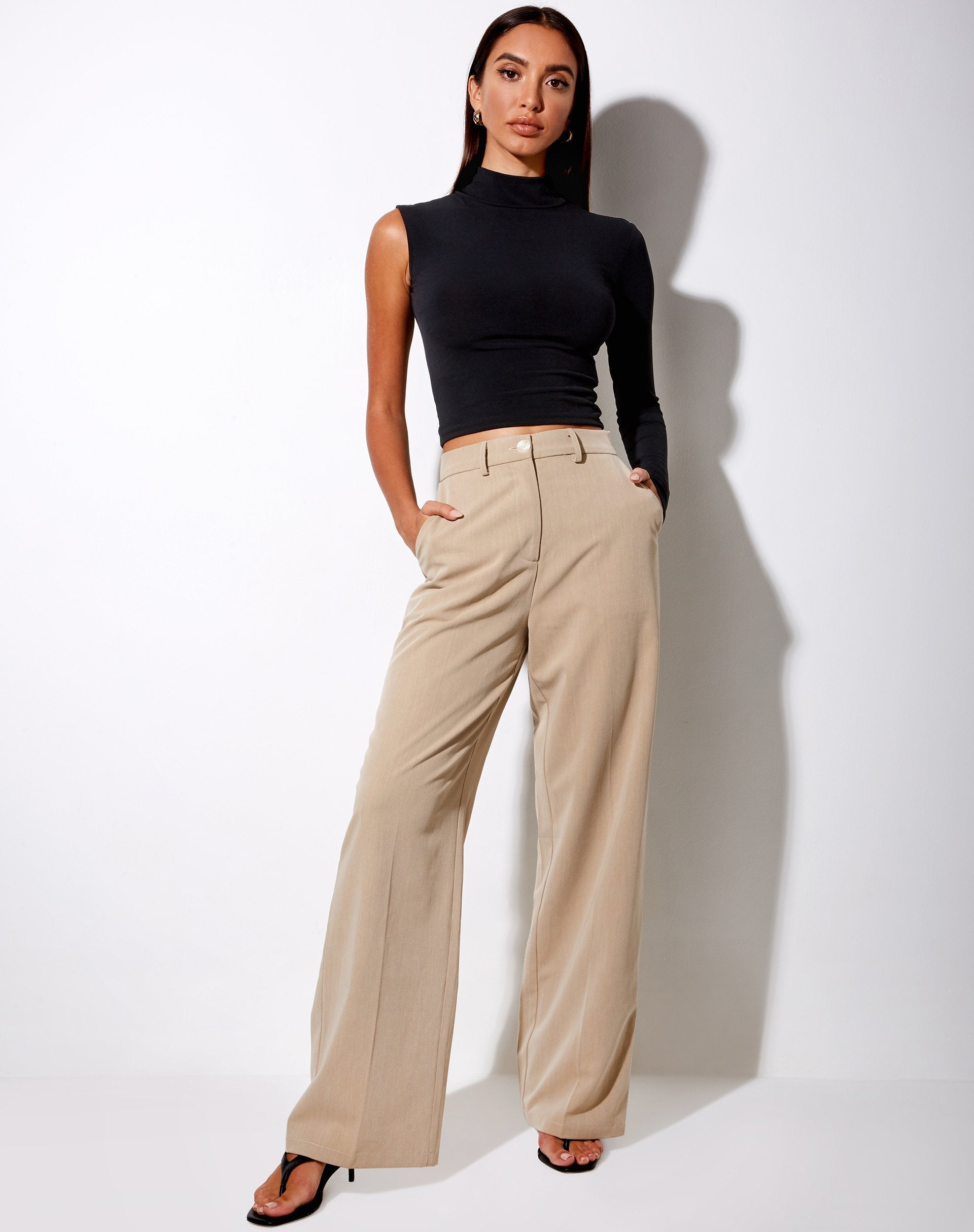 Image of Luly Crop Top aus Polycrepe Schwarz