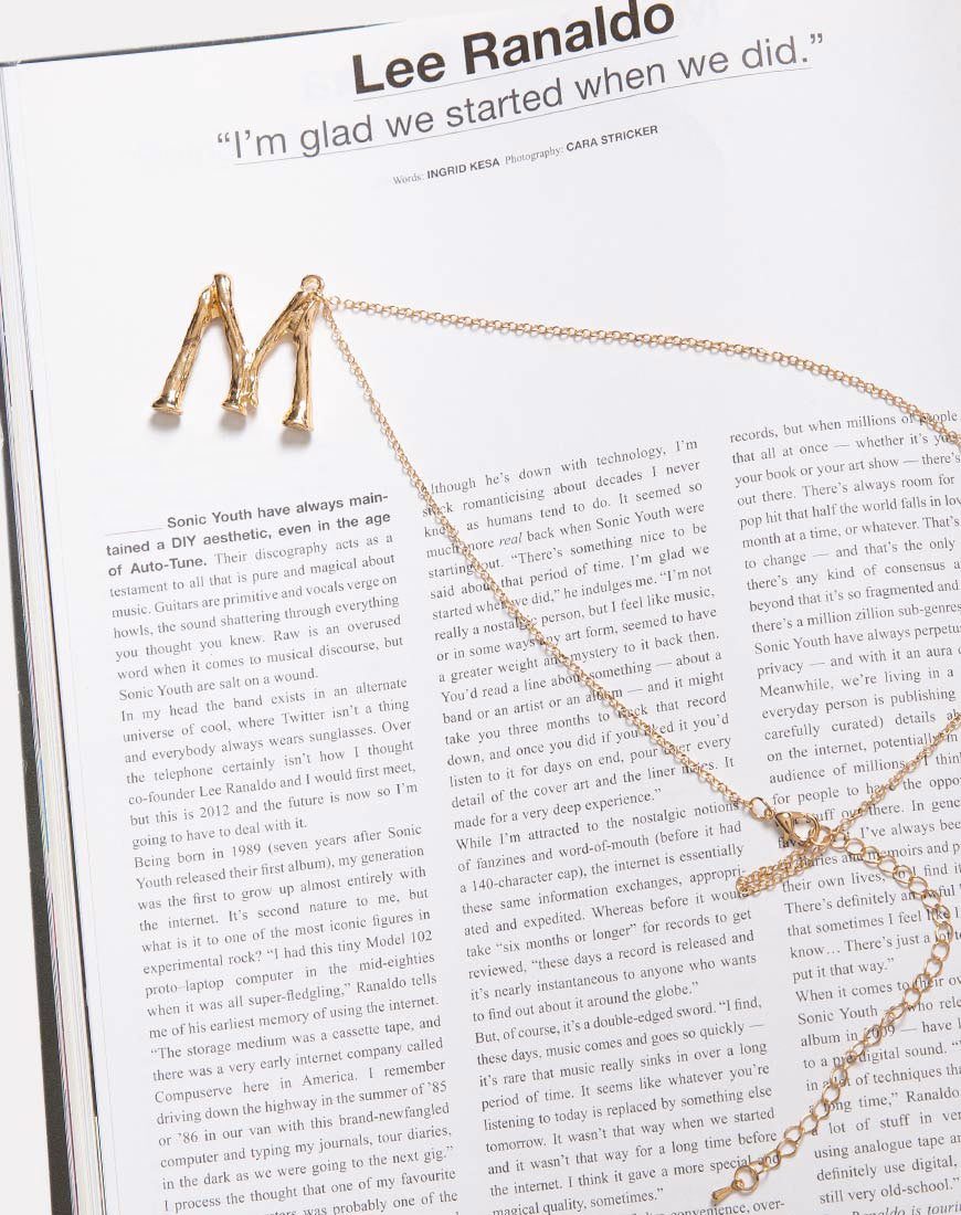 Bild von Halskette in Gold Buchstabe M
