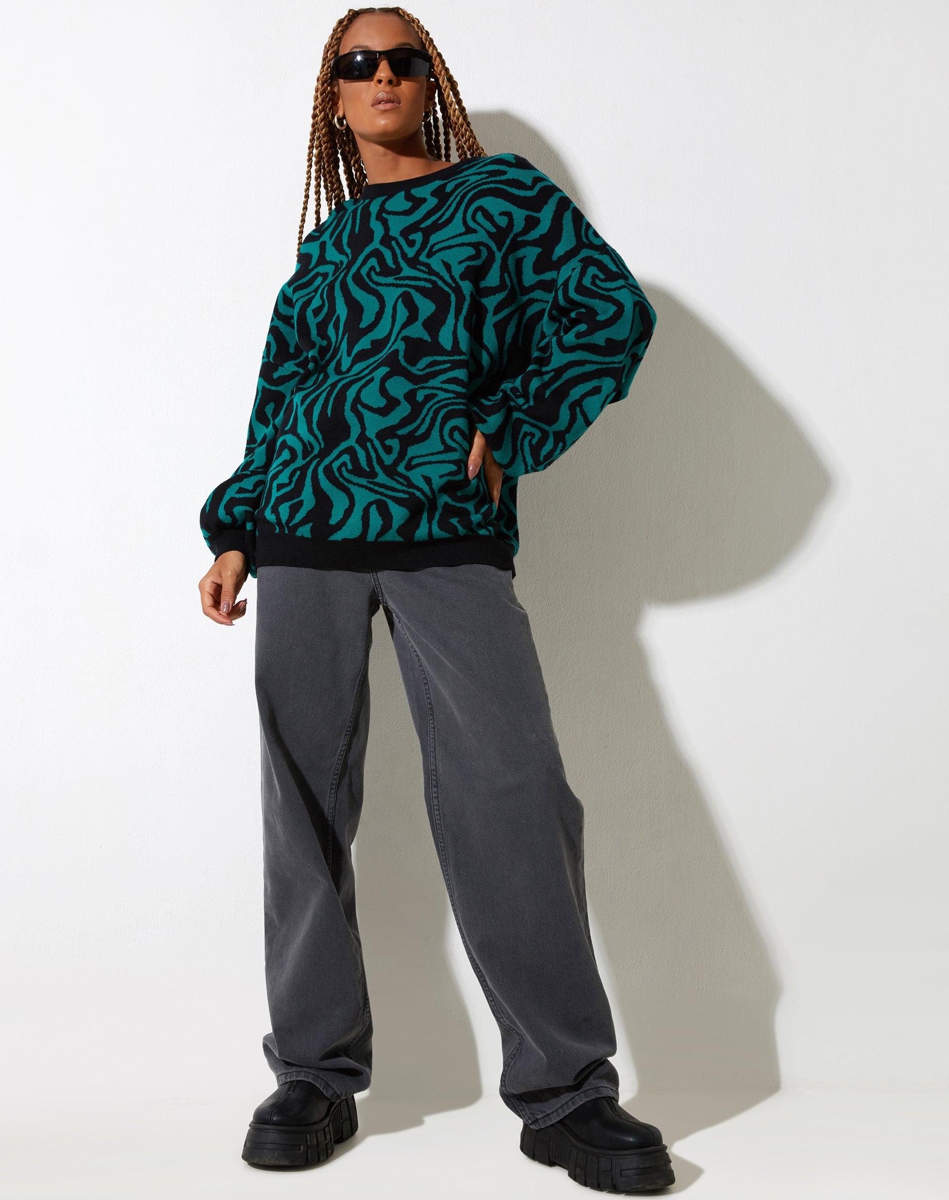 Image of Mably Pullover in Jagged Swirl Grün und Schwarz