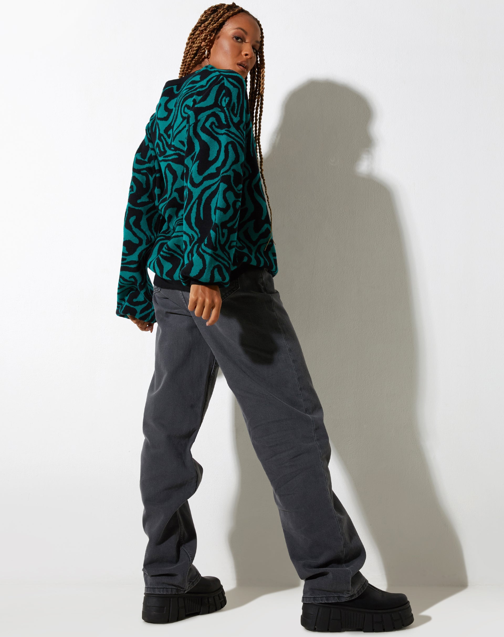 Image of Mably Pullover in Jagged Swirl Grün und Schwarz