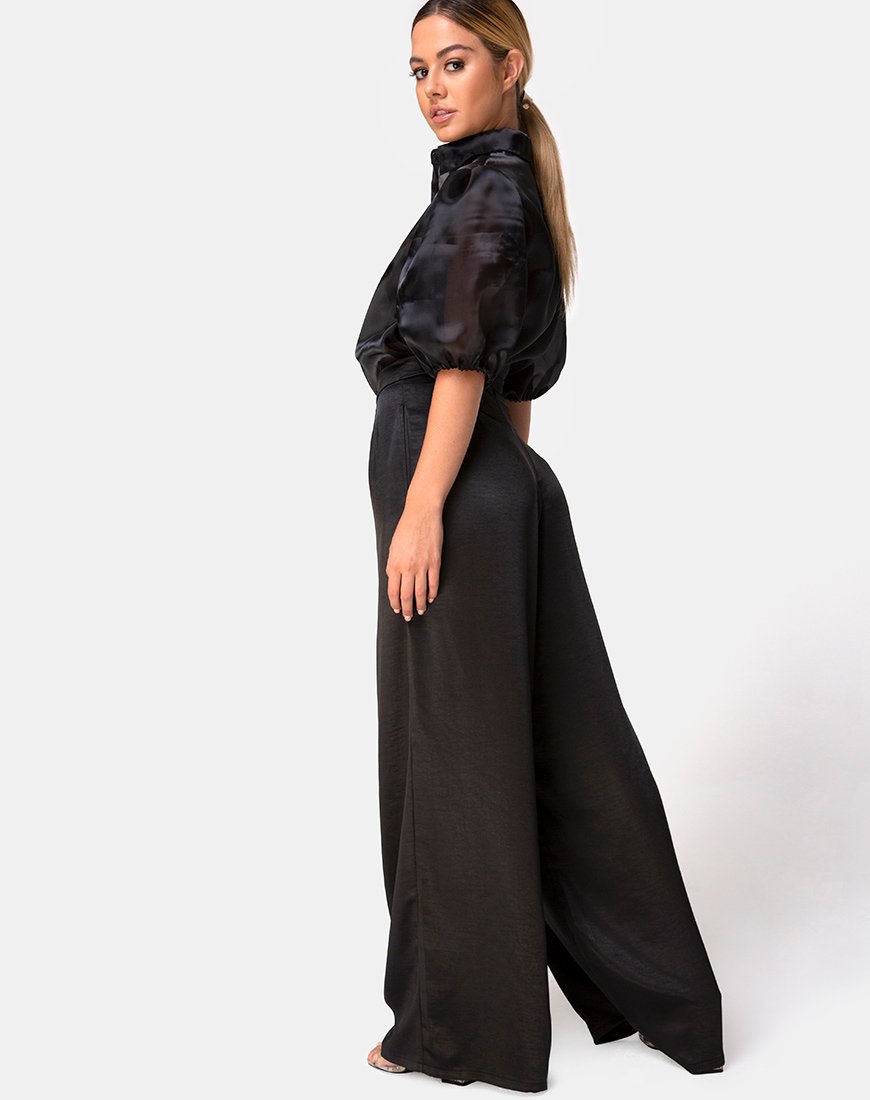 Mara-Hose aus schwarzem Satin