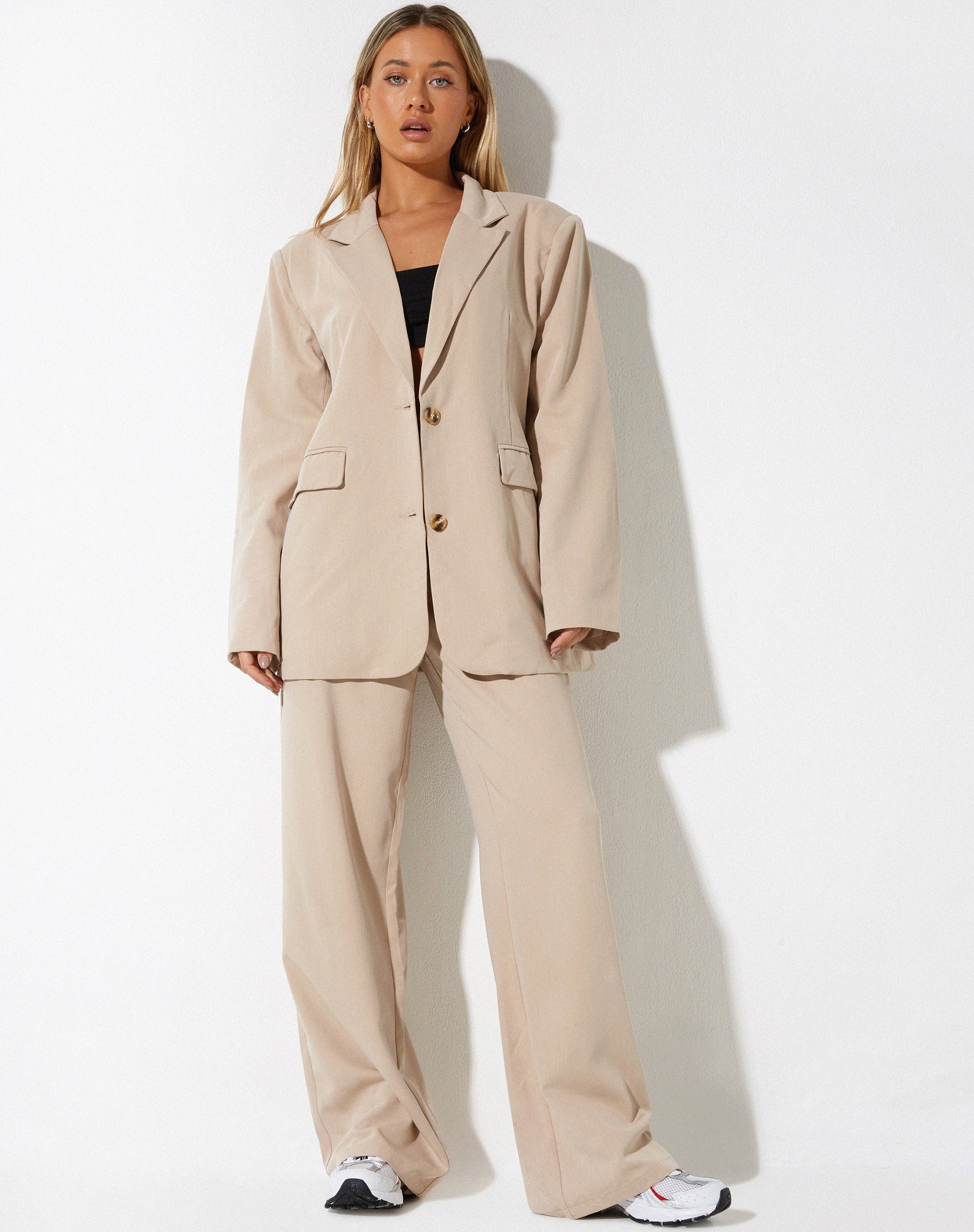 Abbildung des Malva Blazers in Soft Tailoring Beige