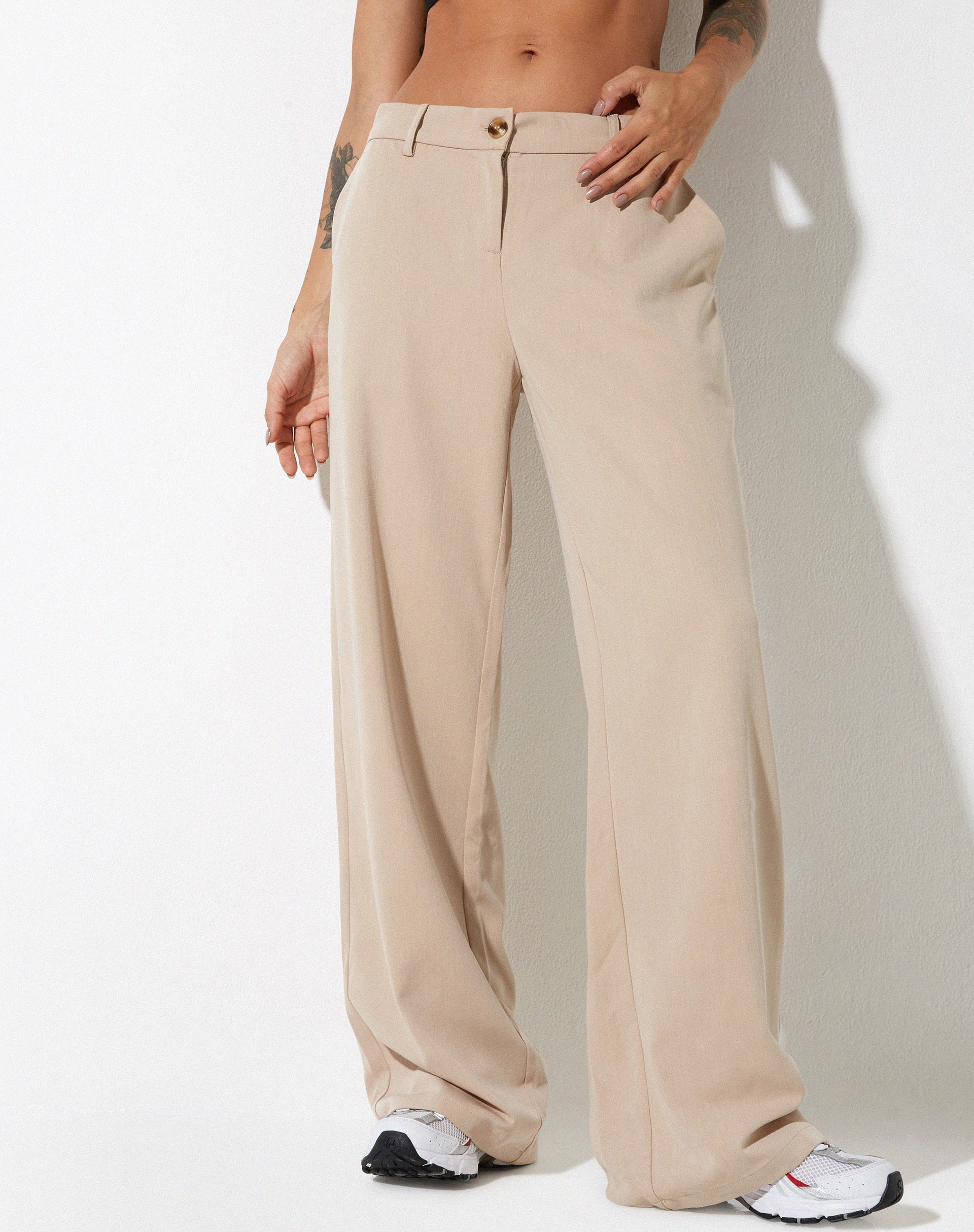 Abbildung der Abena Hose in Soft Tailoring Beige