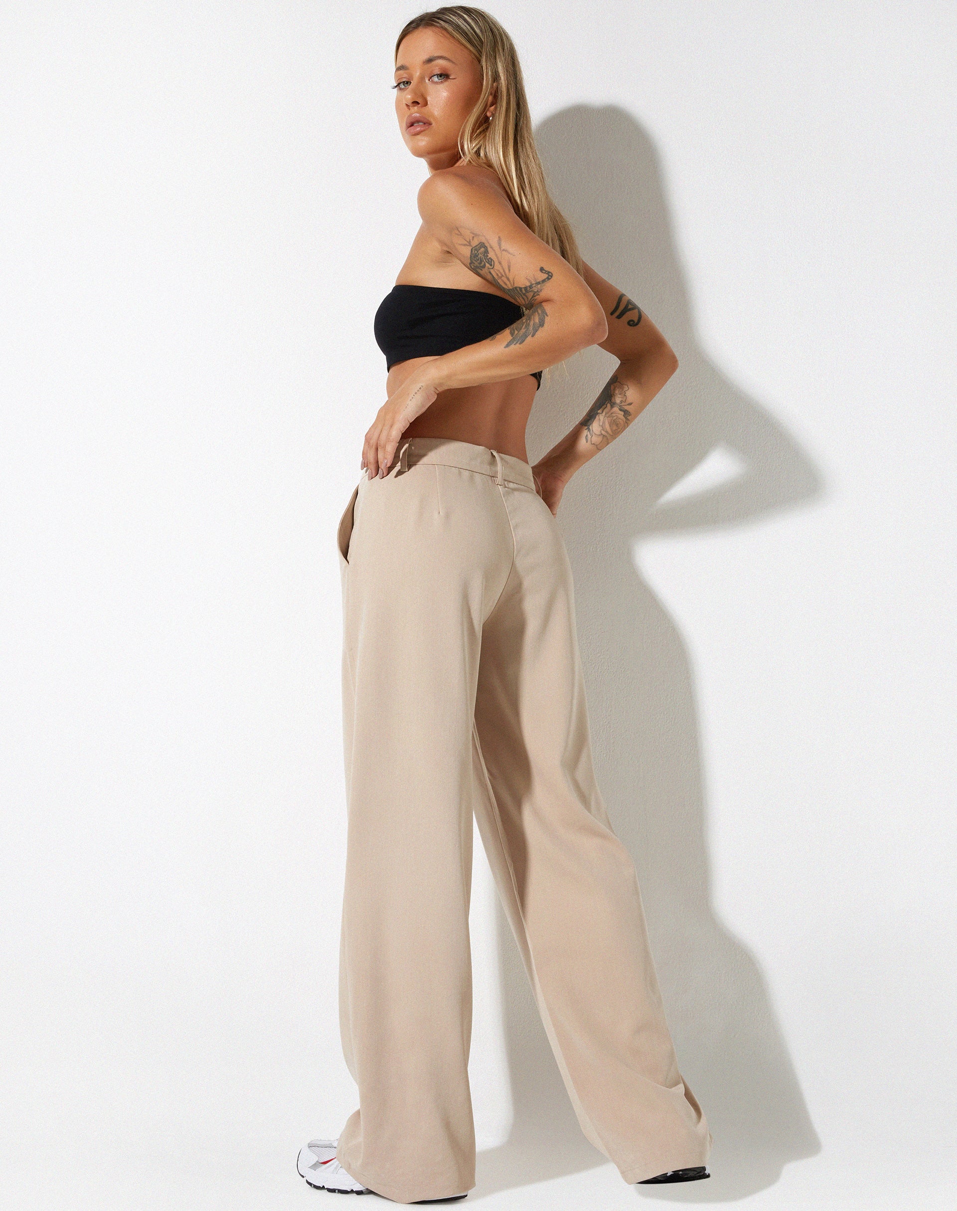 Abbildung der Abena Hose in Soft Tailoring Beige