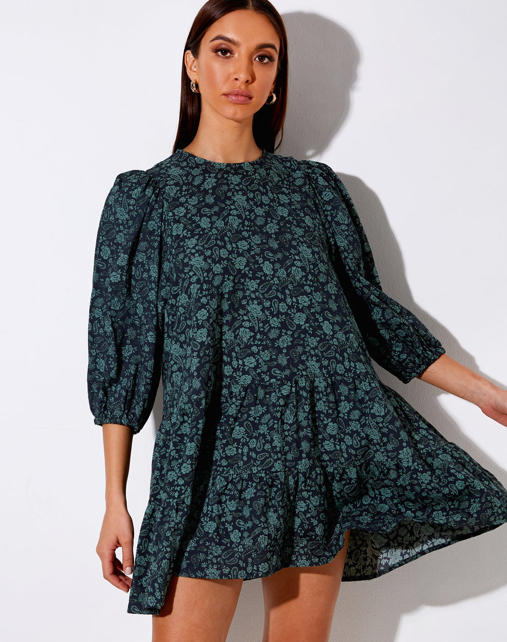 Mareta Tee-Kleid in Mono Paisley Salbei