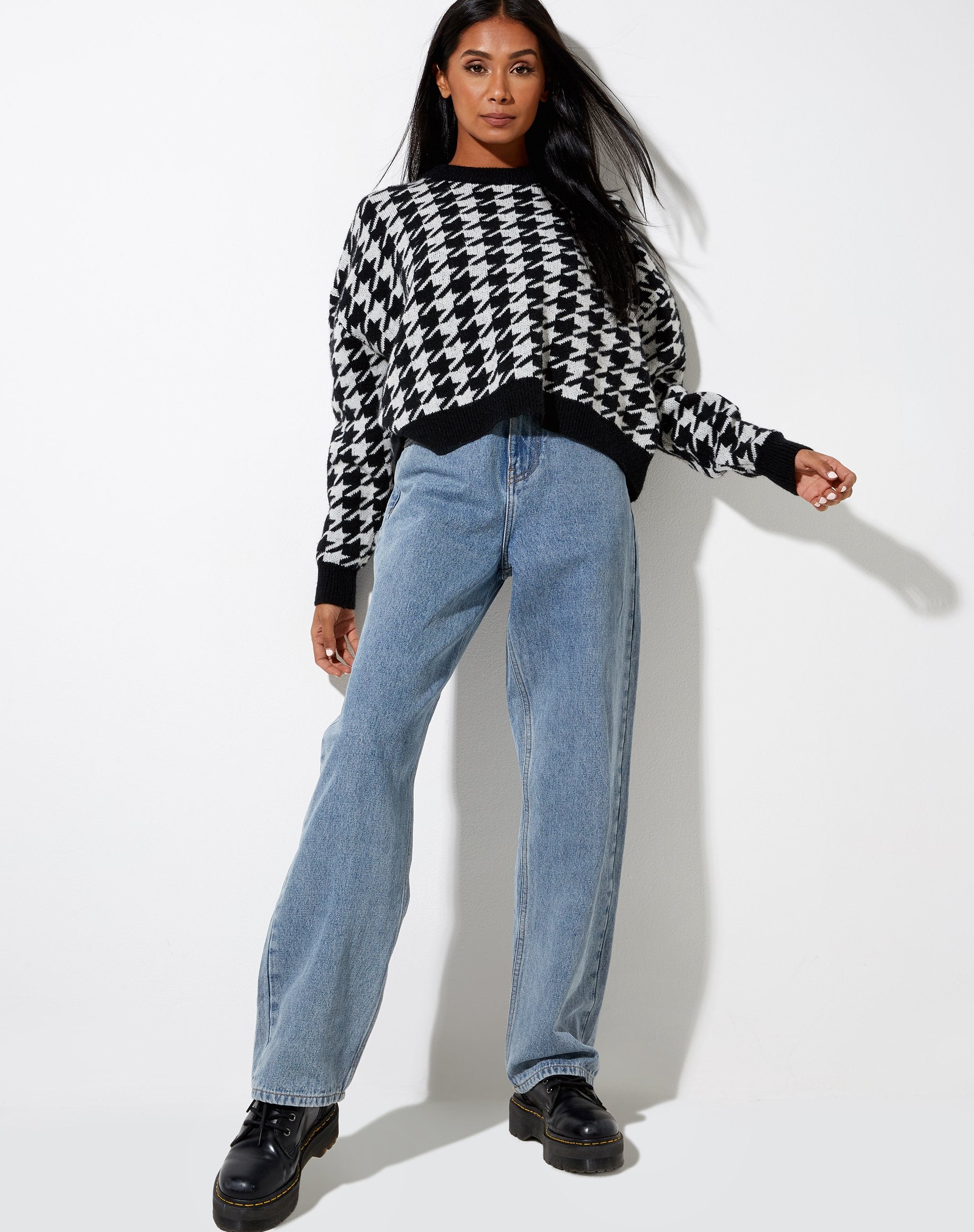 Image of Margo Pullover aus gestricktem Hahnentritt Schwarz und Elfenbein