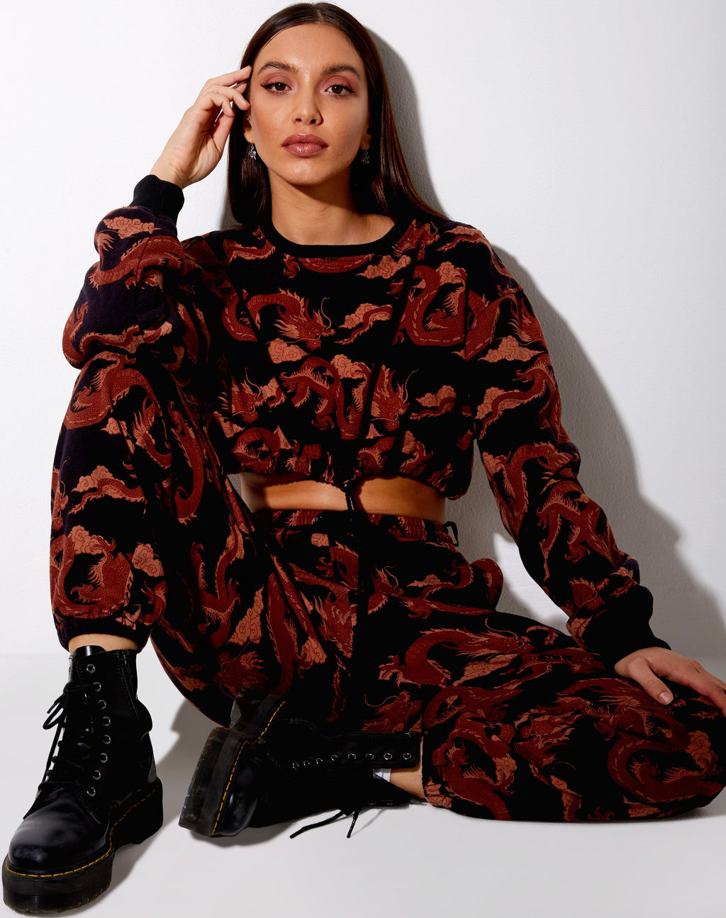 Markey-Pullover in Orange mit Drachenmuster