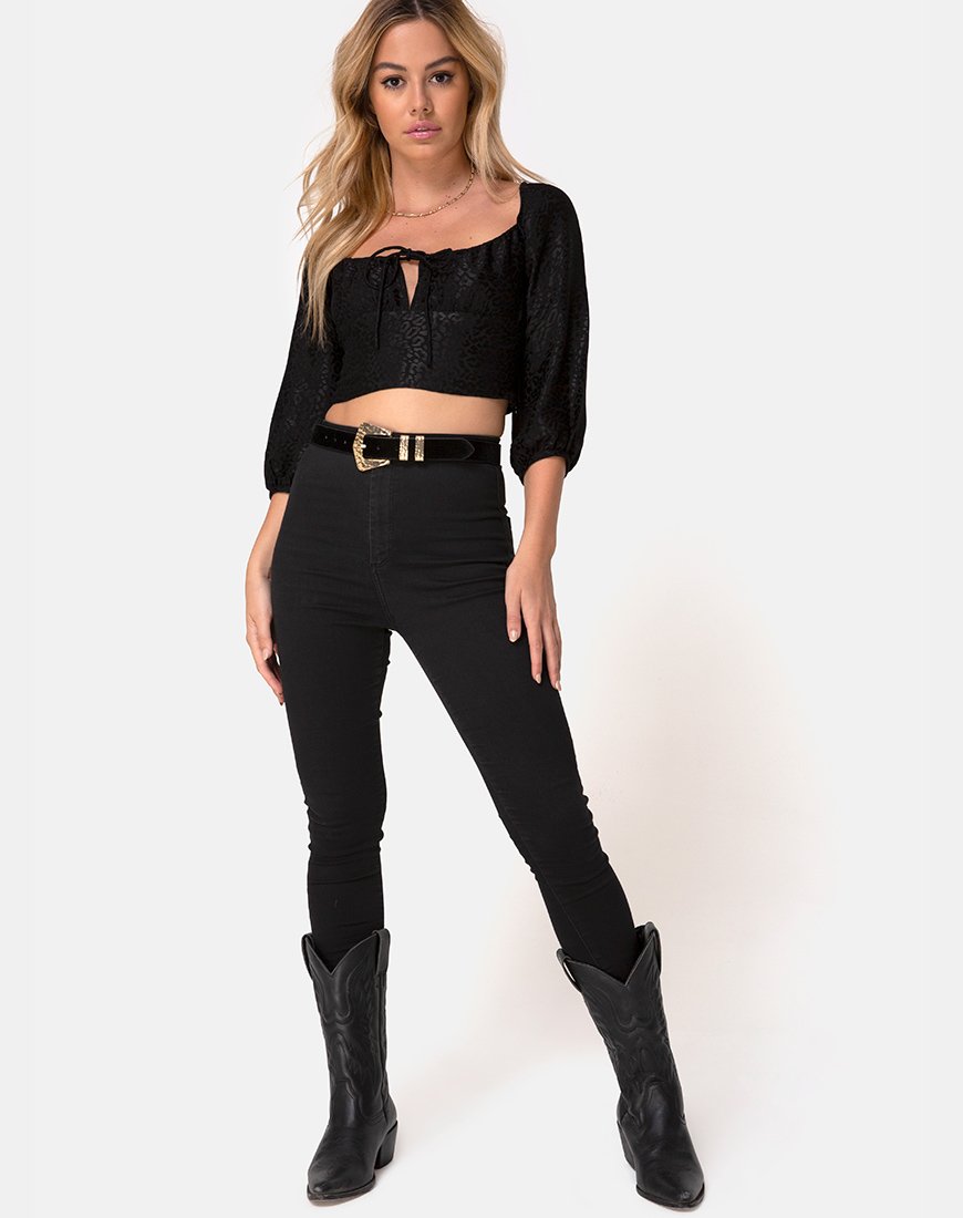Bild von Marla Top aus Satin Cheetah Black