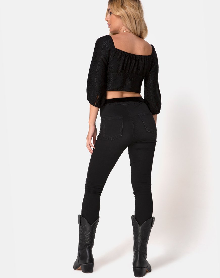 Bild von Marla Top aus Satin Cheetah Black