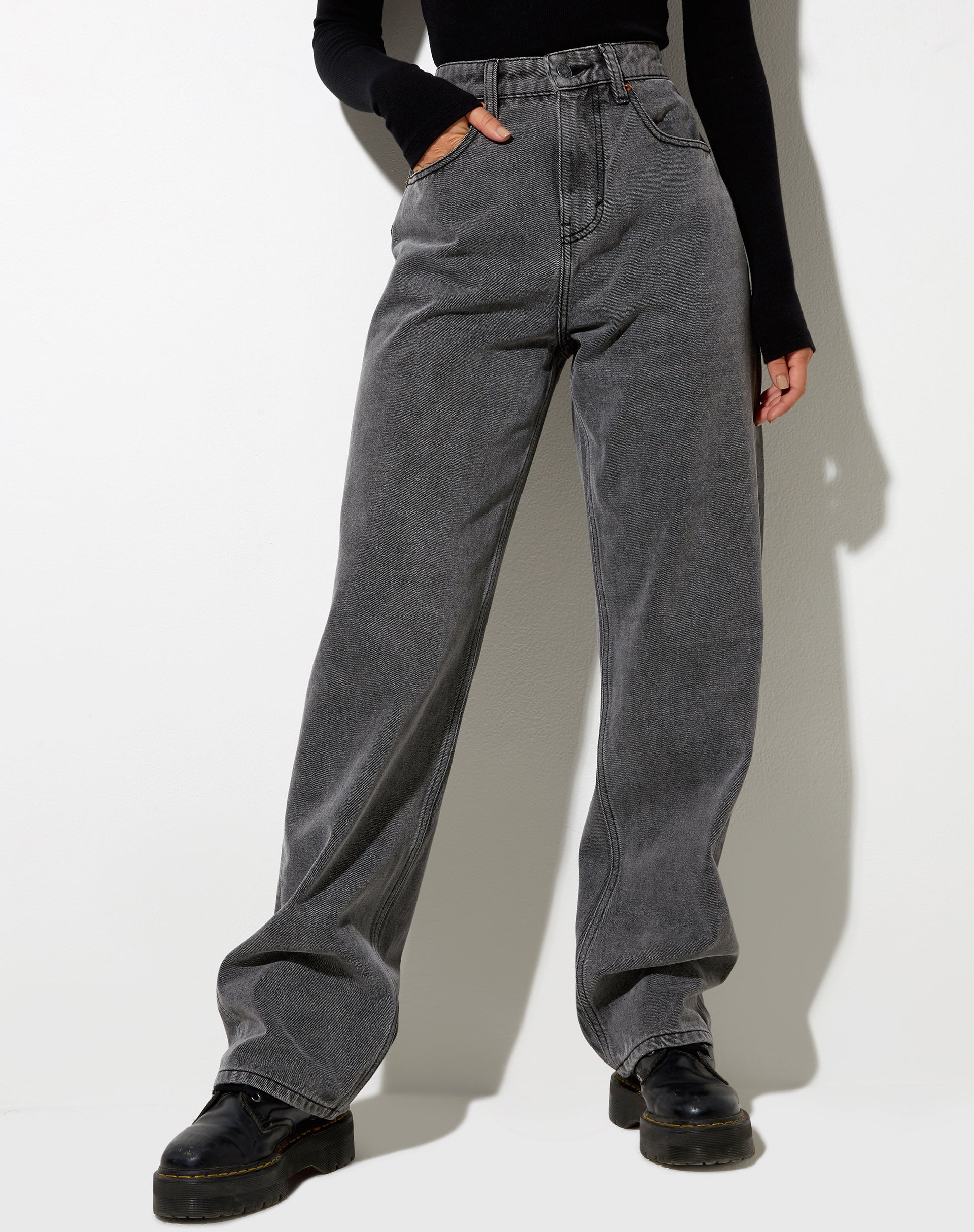 Bild von Parallel Jeans in Smoke Grey